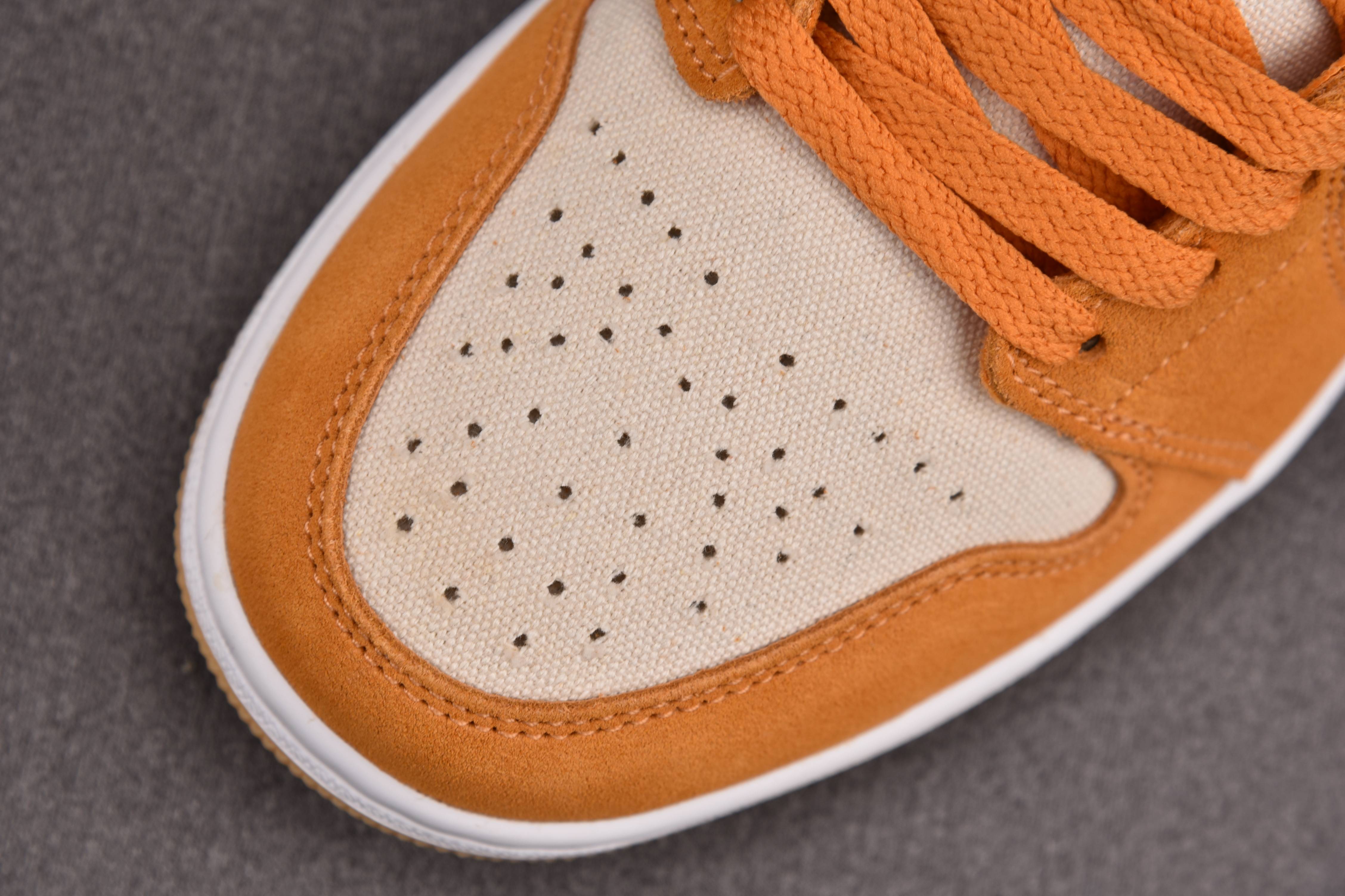 Jordan 1 Low SE Light Curry