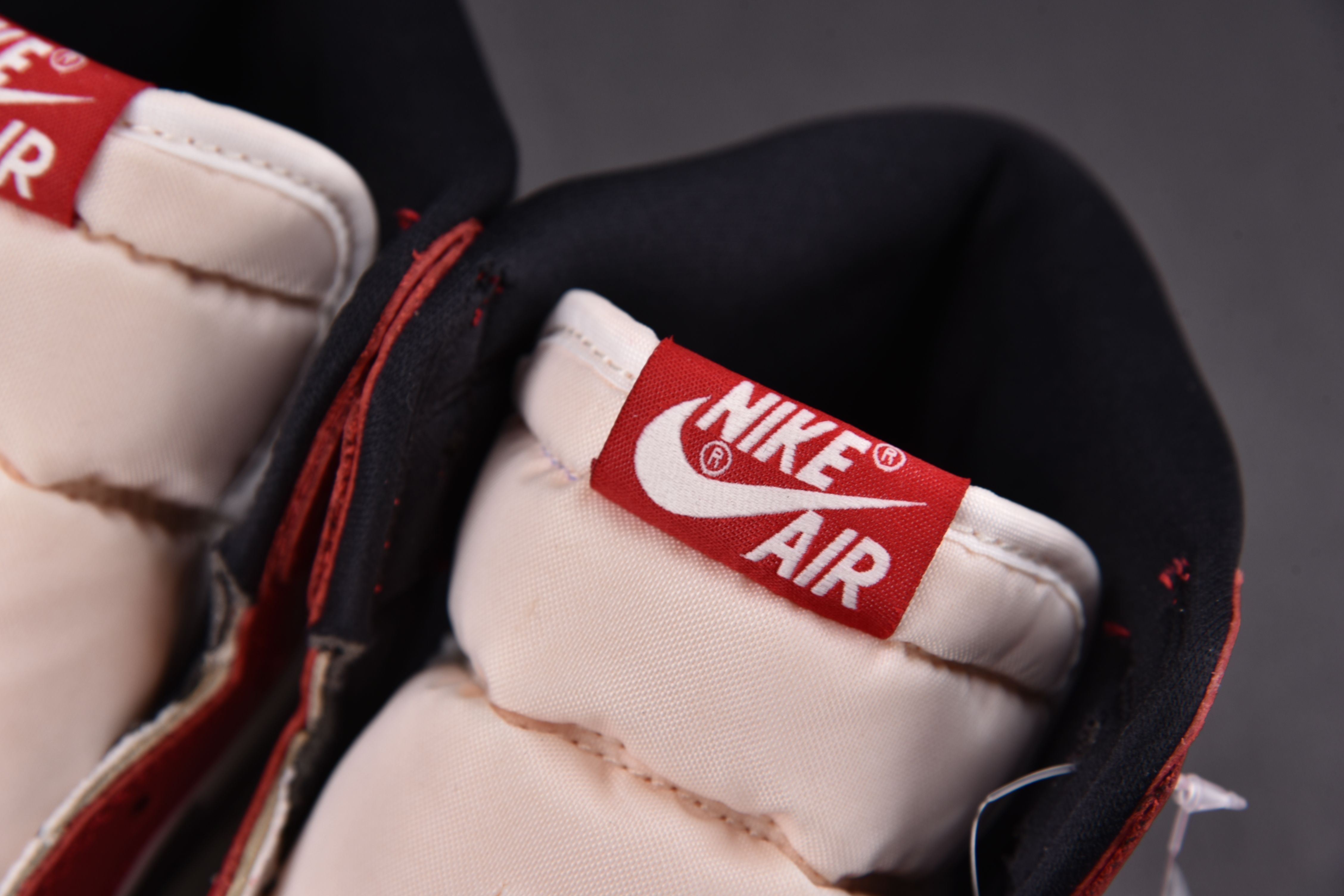 Jordan 1 Retro High OG Chicago Reimagined (Chicago Lost and Found)