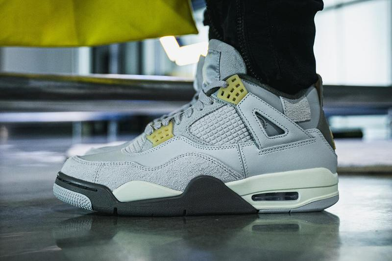 Jordan 4 Retro SE Craft Photon Dust