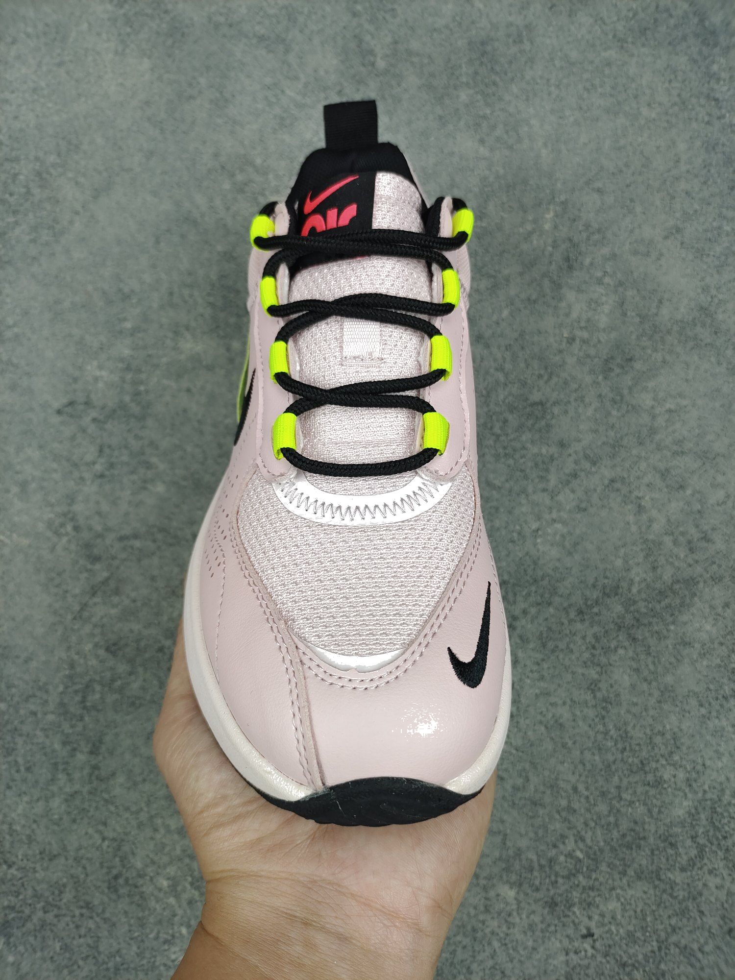 Nike Air Max Verona CK7200-800 Dames Schoenen