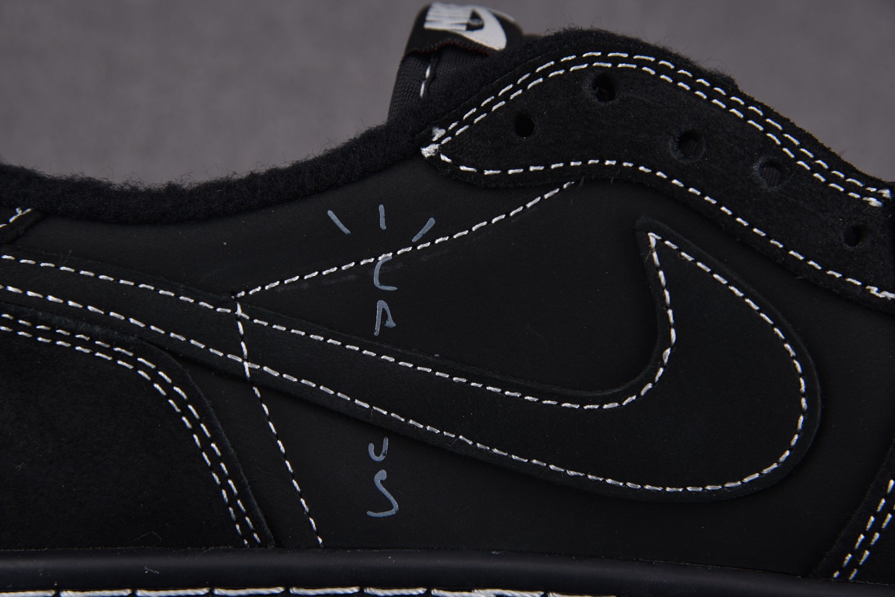 Jordan 1 Retro Low OG SP Travis Scott Black Phantom