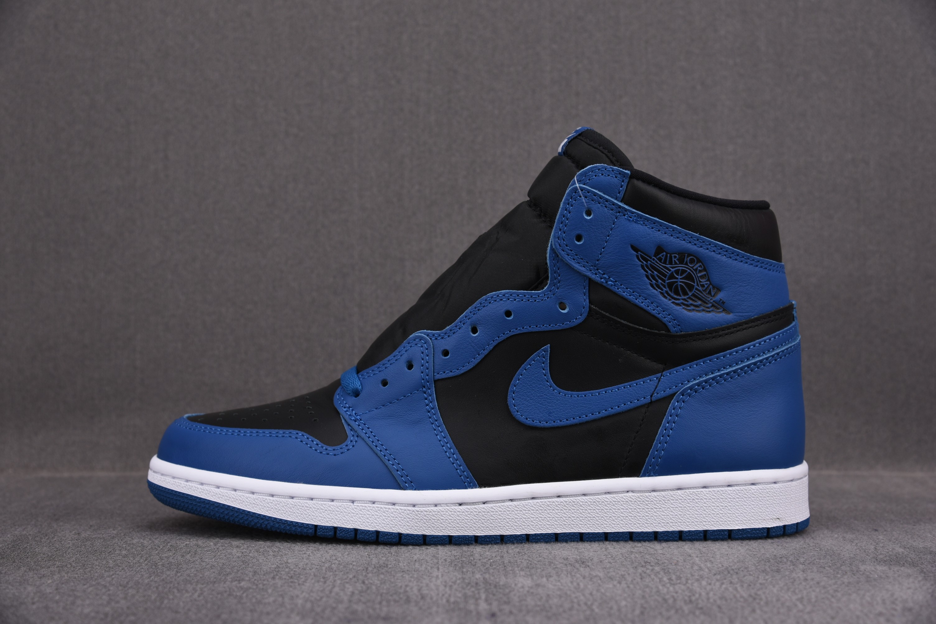 Jordan 1 Retro High OG Dark Marina Blue