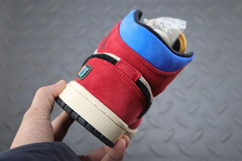 Jordan 1 Mid SE Fearless Blue the Great