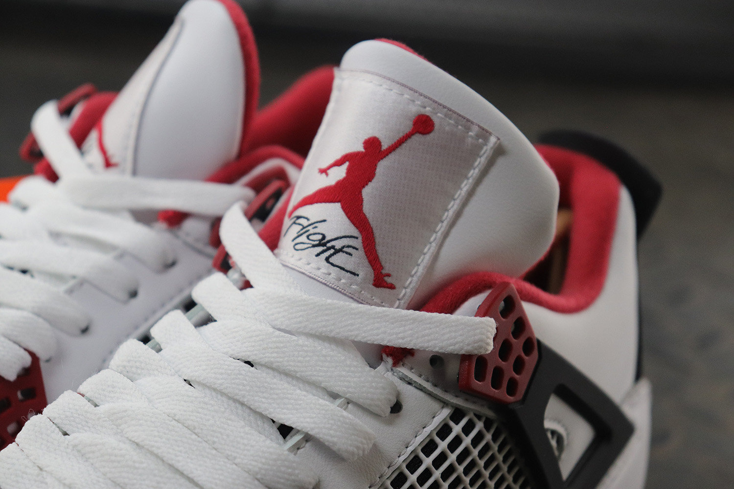 Jordan 4 Retro Fire Red (2020)