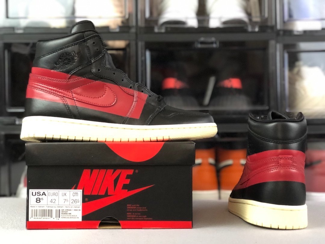 Jordan 1 Retro High OG Def 'Couture'