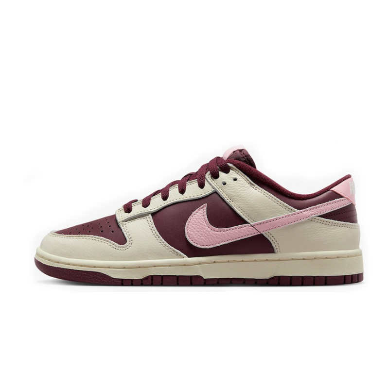 Nike Dunk Low Valentine's Day