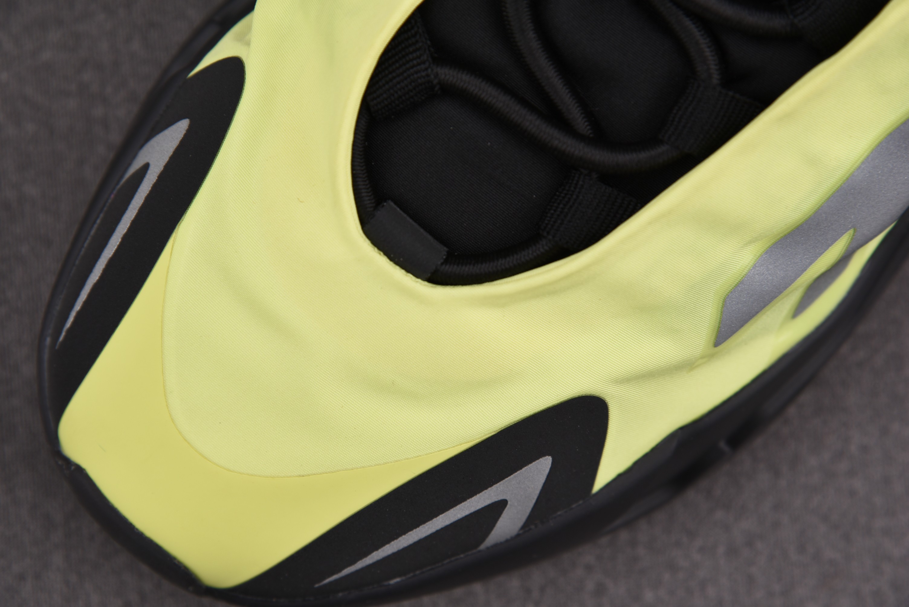 adidas Yeezy Boost 700 MNVN Phosphor