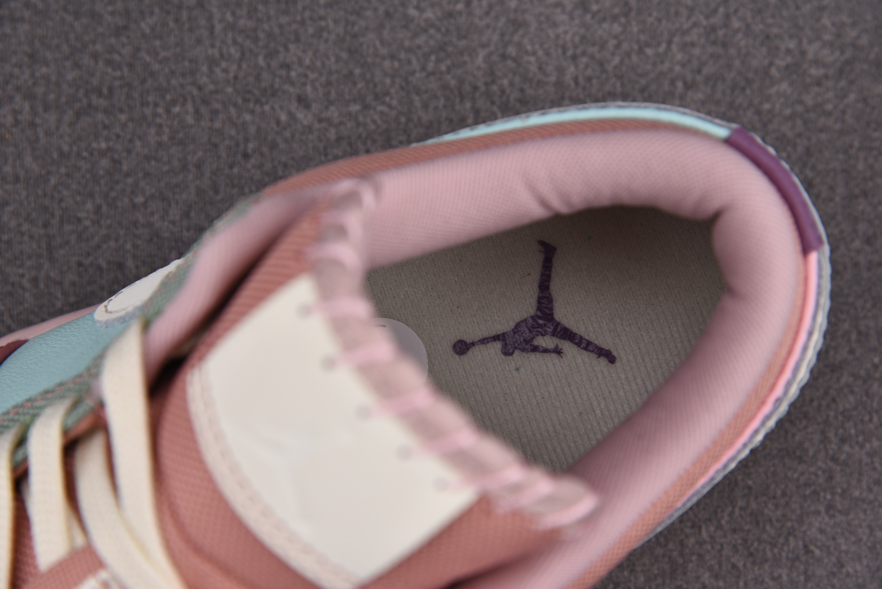 Jordan 1 Low SE Easter Pastel