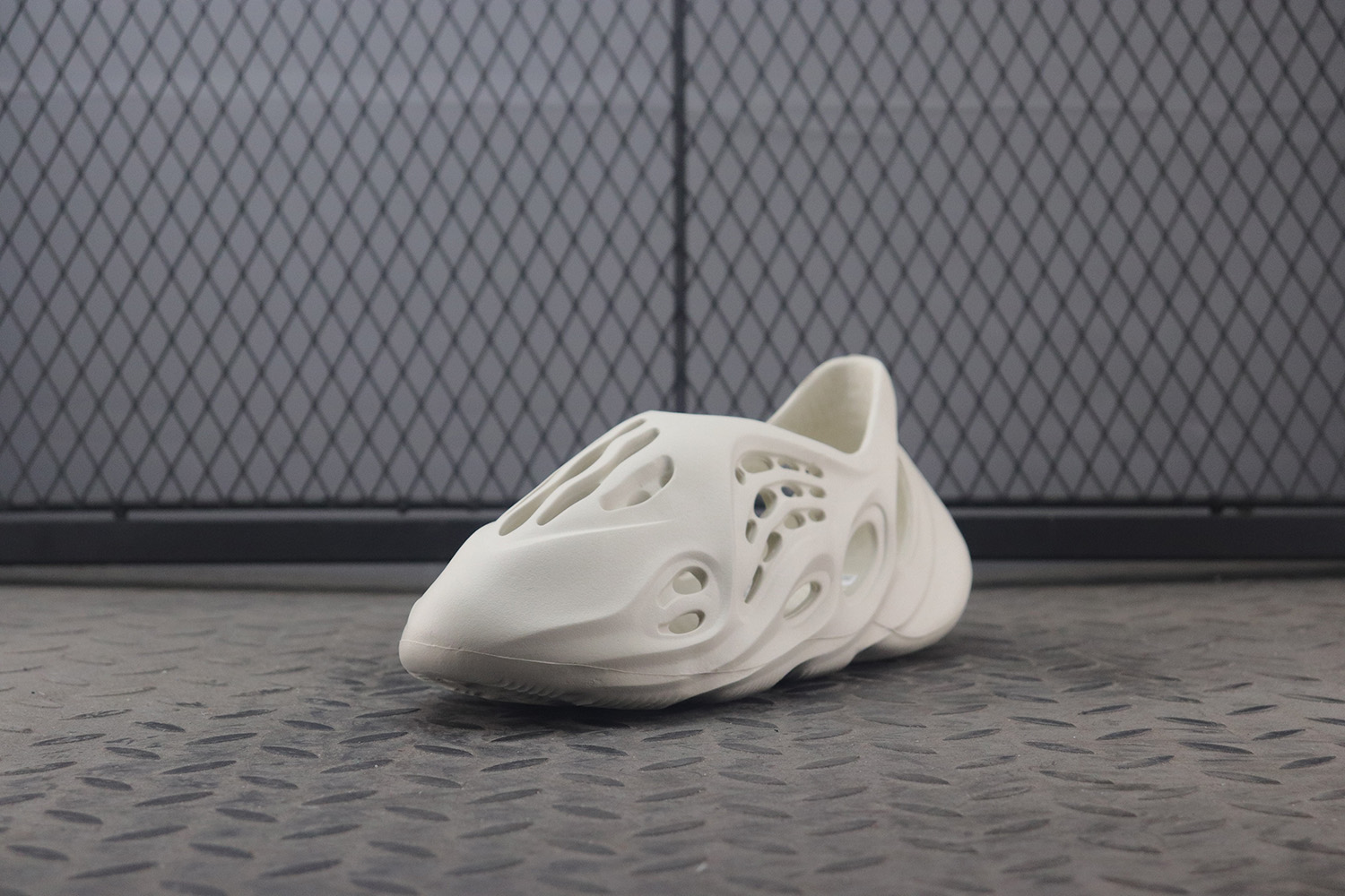 adidas Yeezy Foam RNNR Sand (One Size Smaller!!)