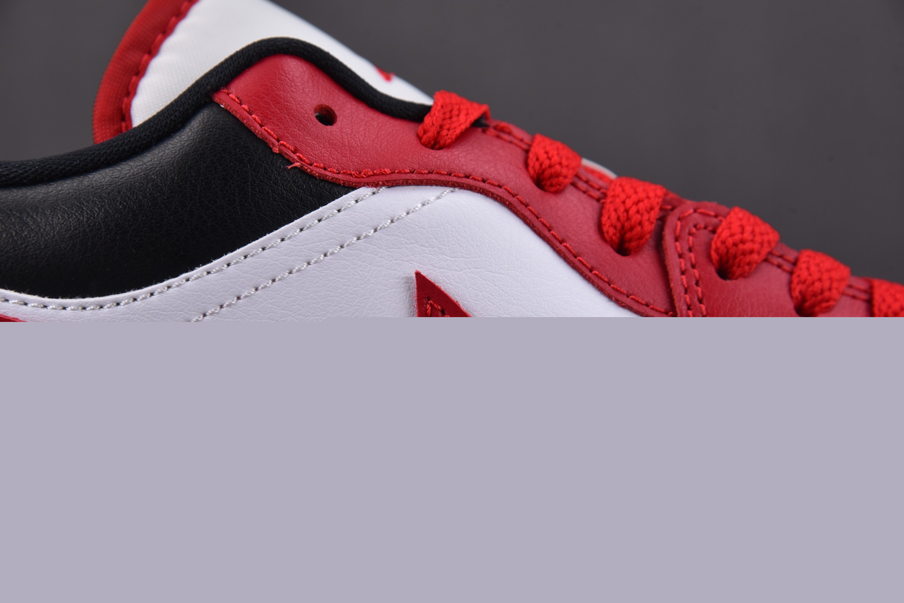 Jordan 1 Low Reverse Black Toe (Women Size!!)