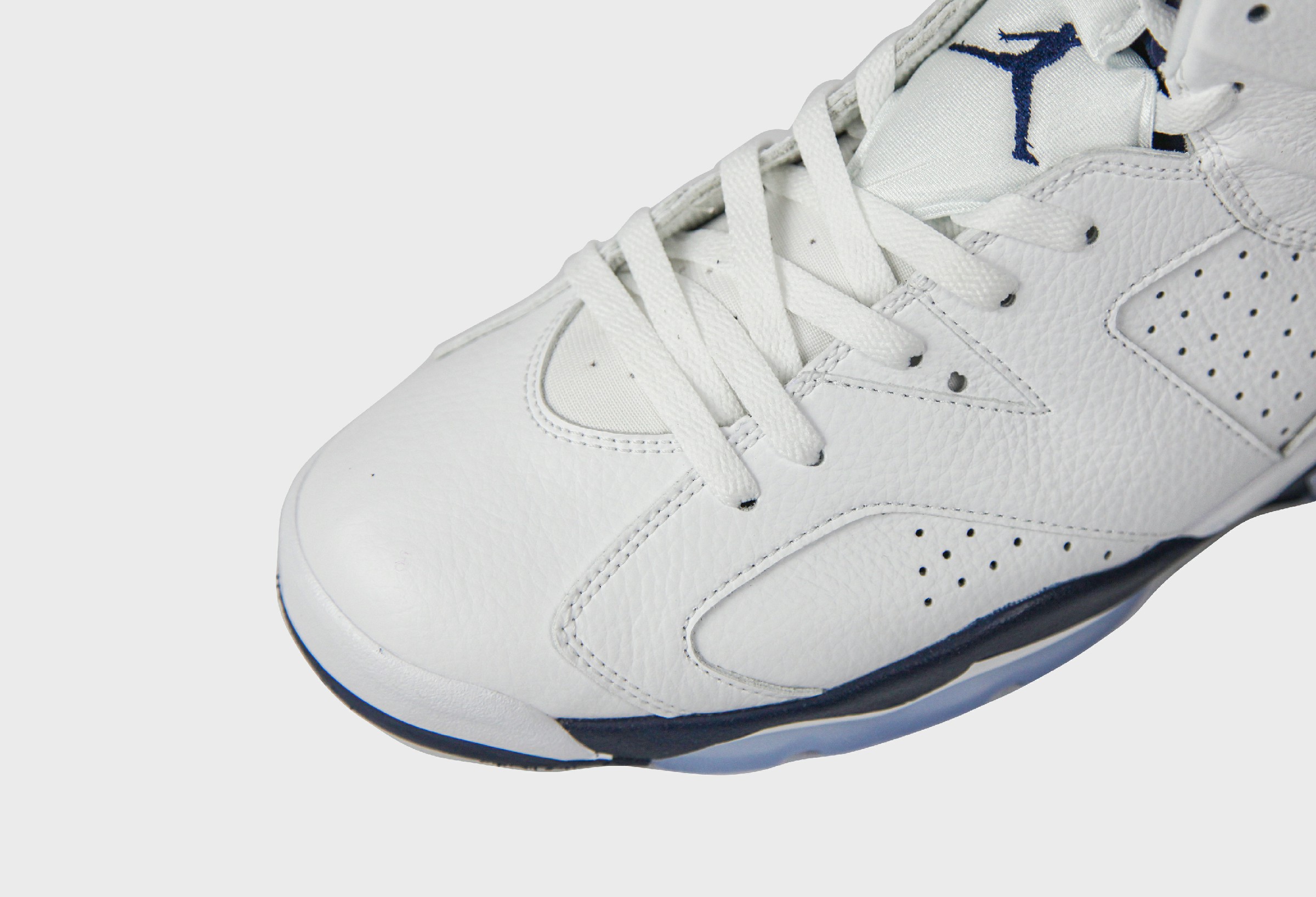 Jordan 6 Midnight Navy