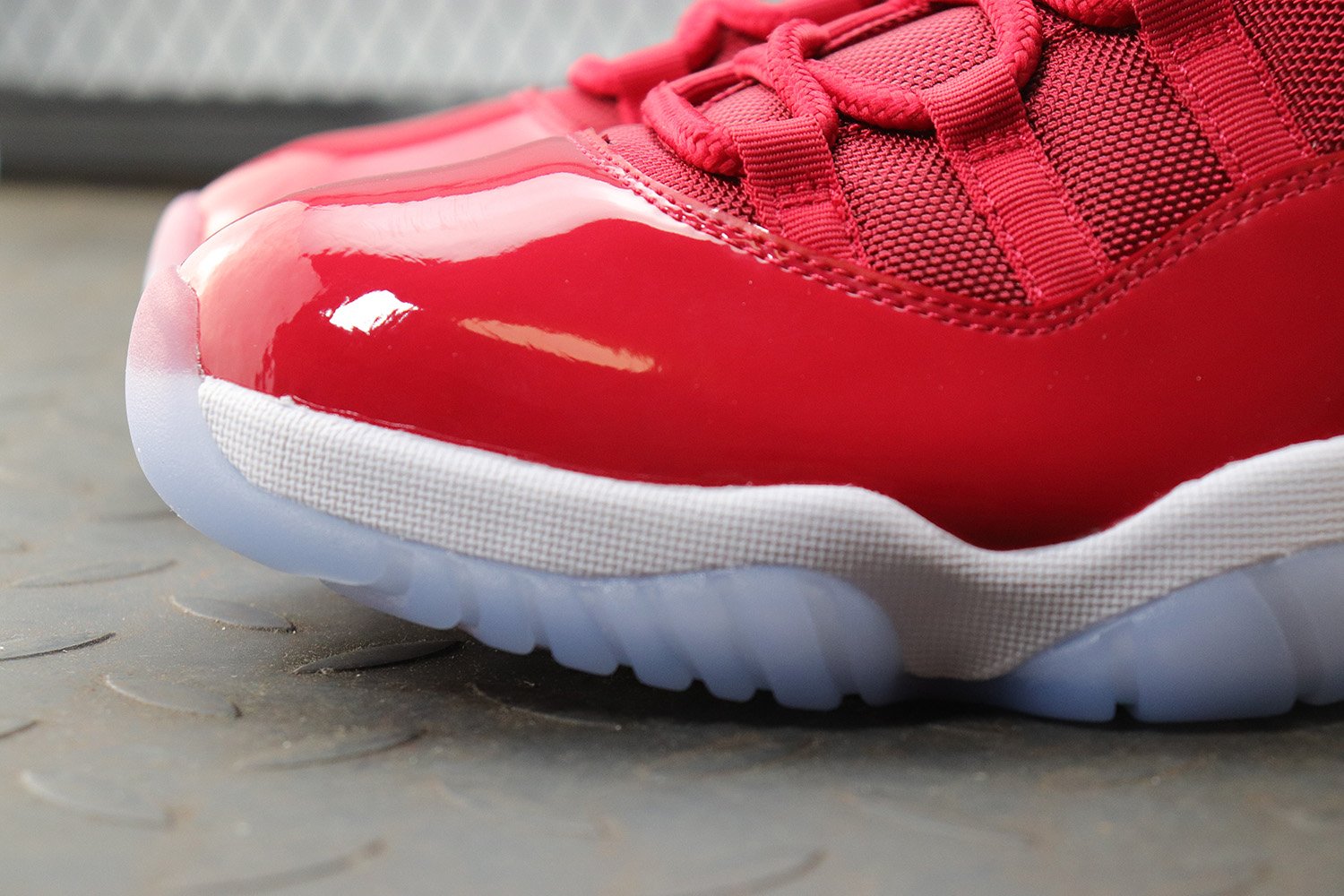 Jordan 11 Retro Win Like 96 Gym Red