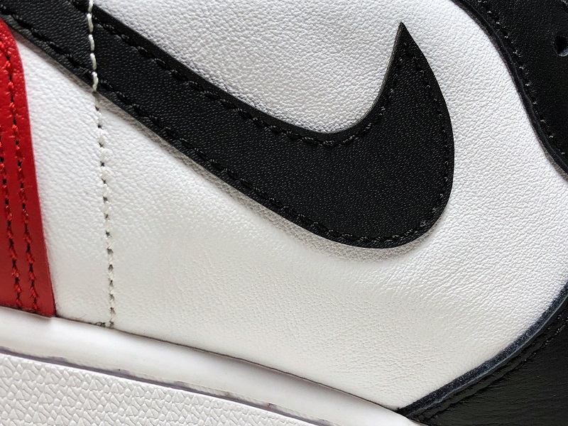 Jordan 1 Retro Chicago