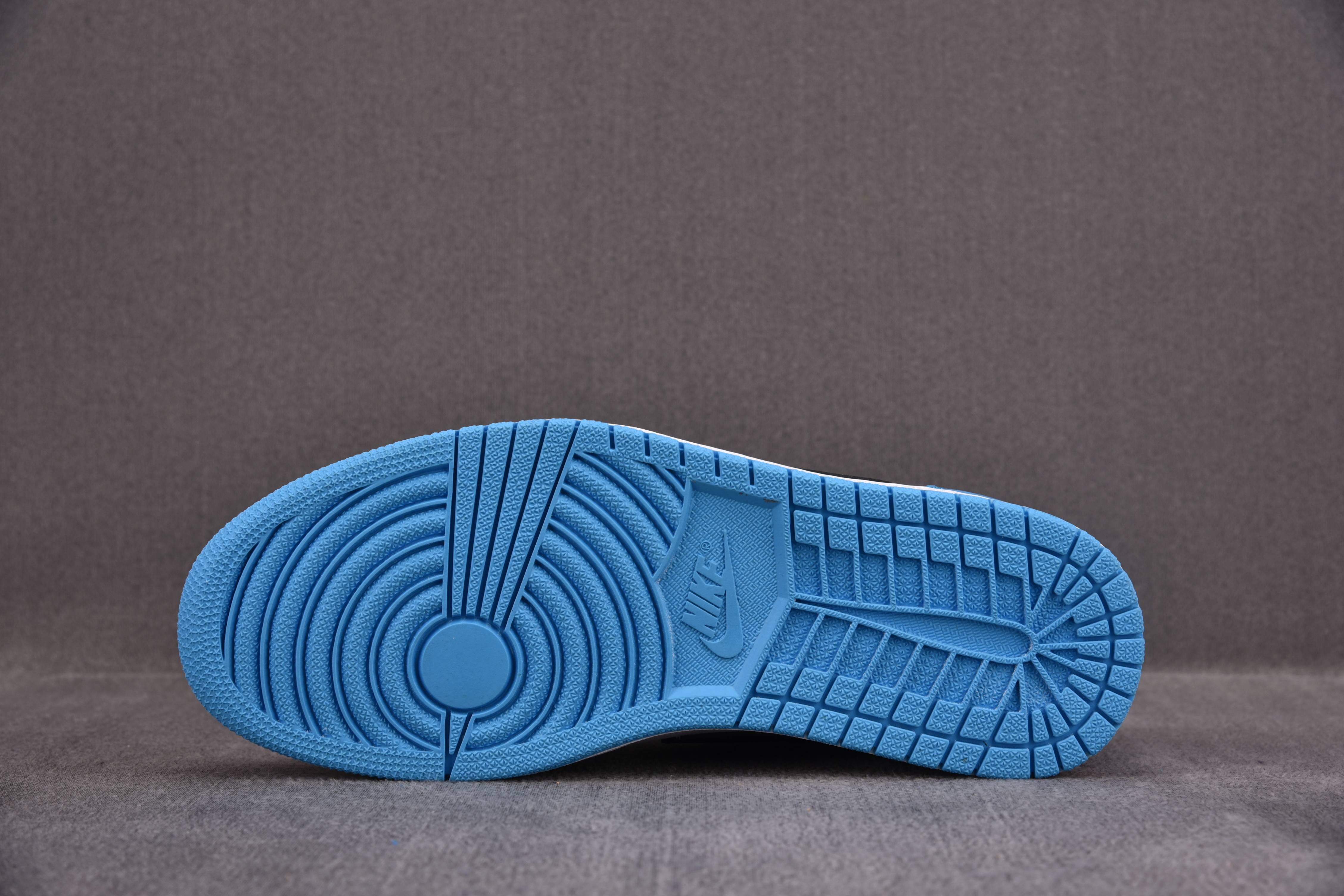 Jordan 1 Retro Low OG UNC