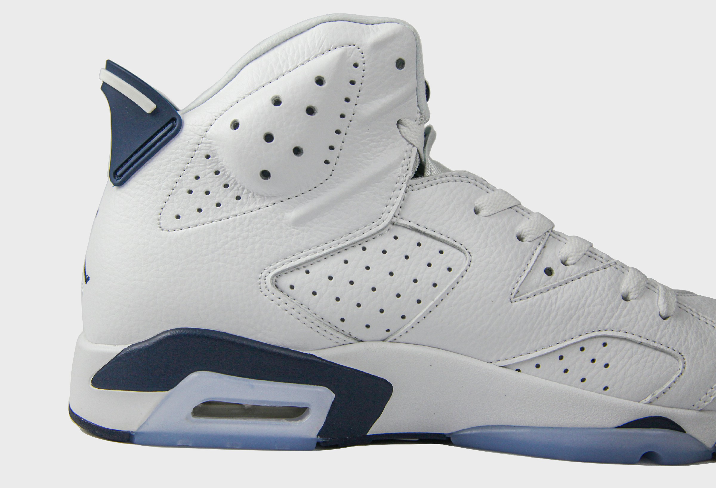 Jordan 6 Midnight Navy