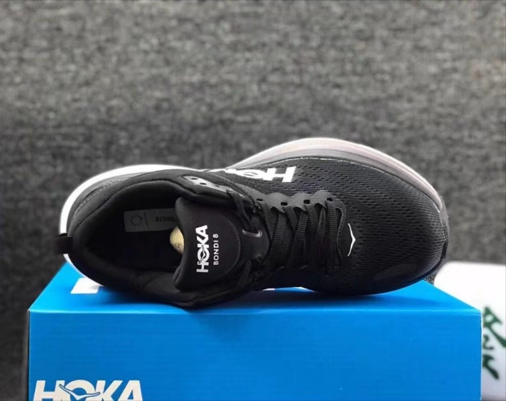 HOKA ONE ONE Bondi 8 Wide
