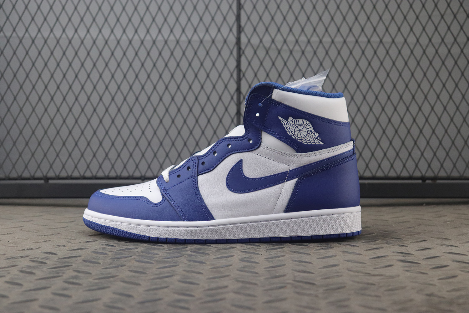 Air Jordan 1 Retro High OG Storm Blue