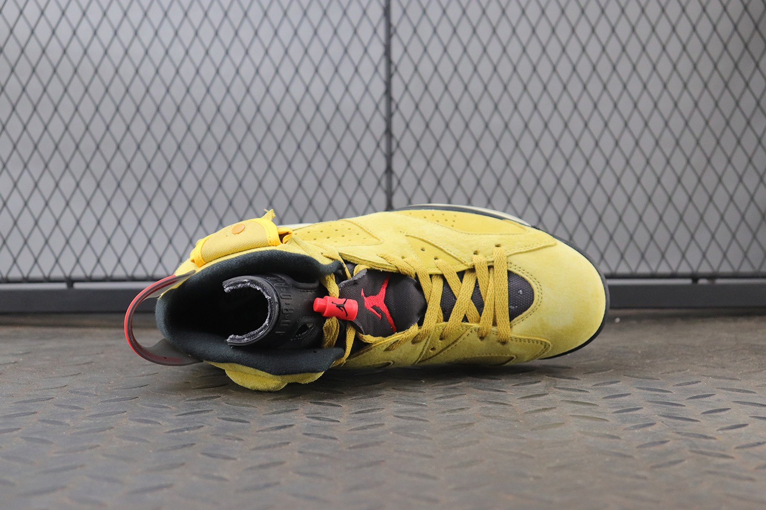 Jordan 6 Retro Travis Scott Yellow Friends & Family