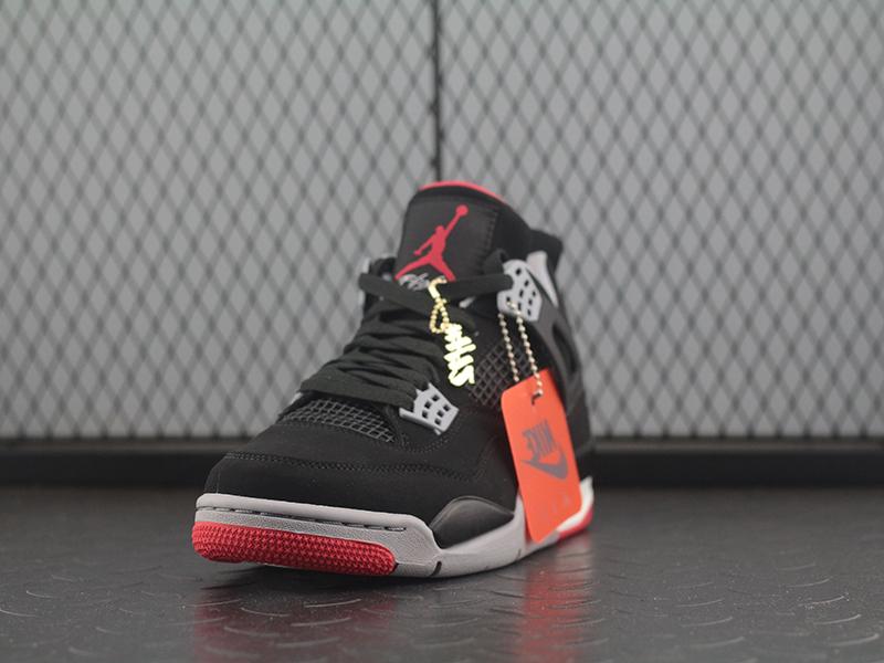 Air Jordan 4 Bred