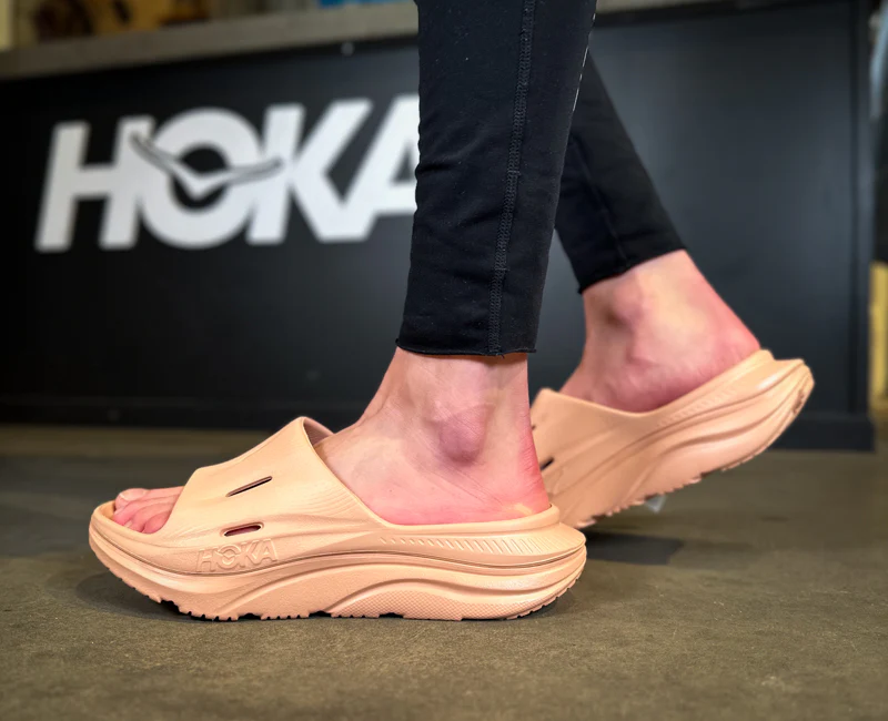 Hoka U ORA RECOVERY SLIDE 3 Sandstone / Sandstone