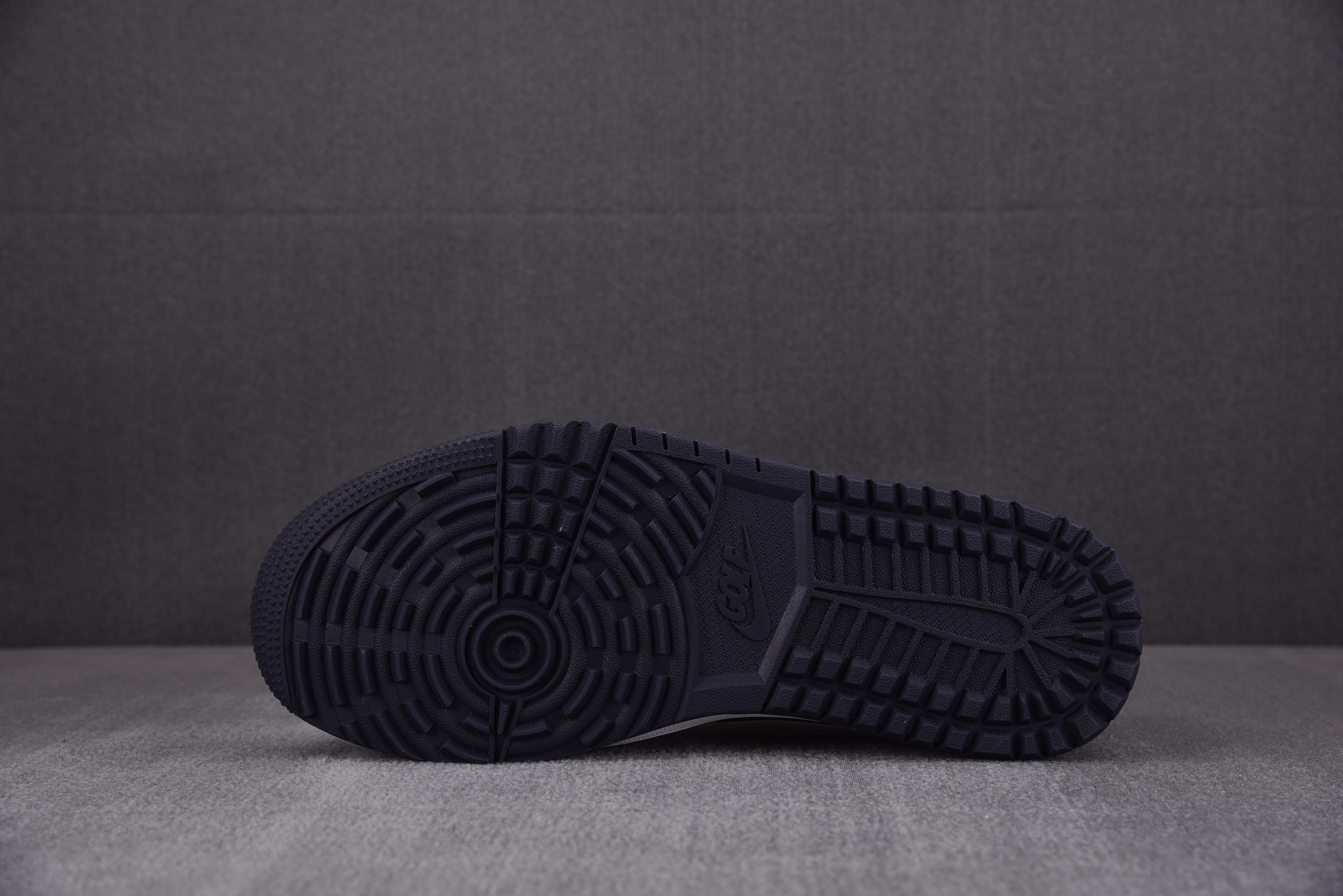 Jordan 1 Retro Low Golf NRG Purple Smoke