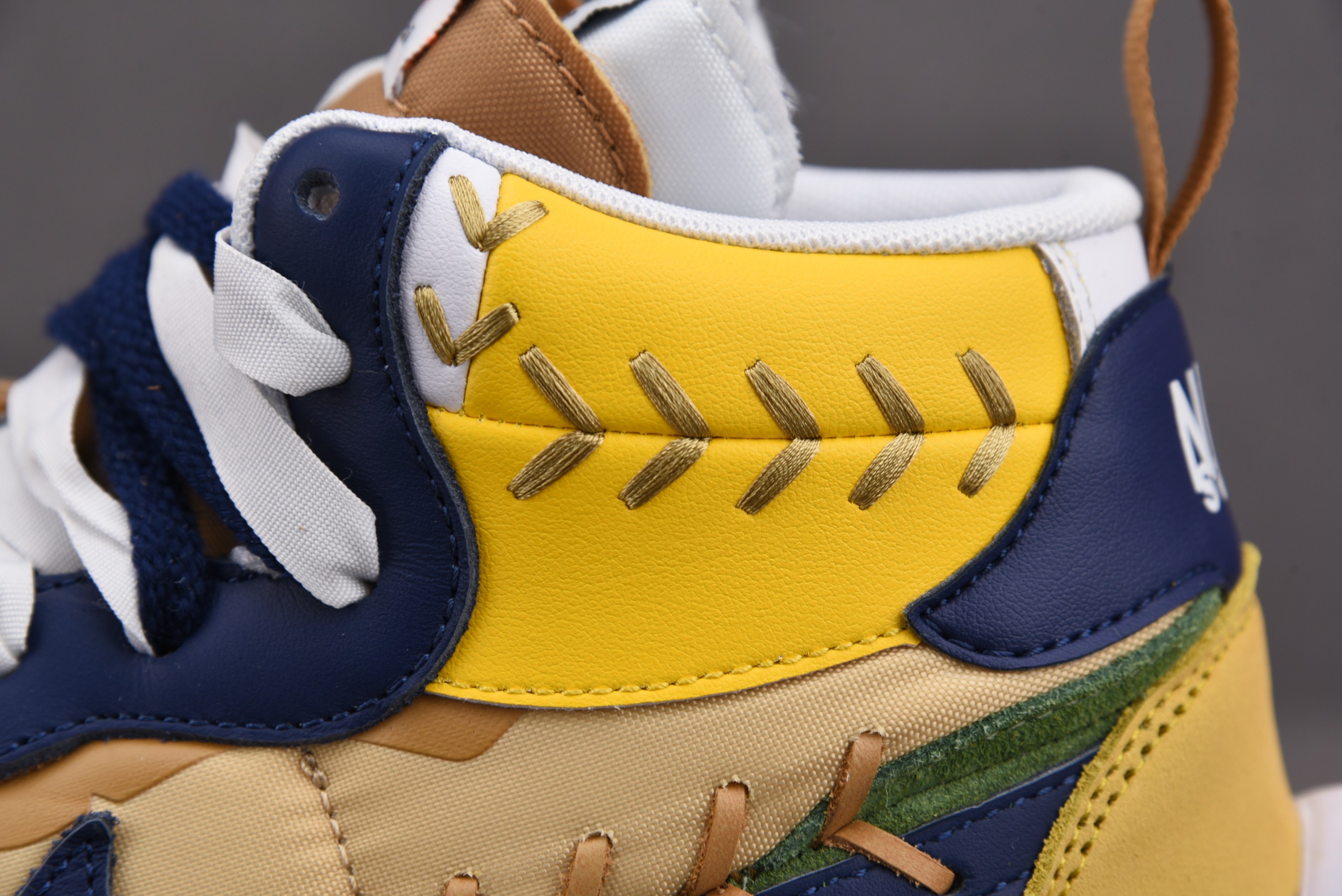 Nike Vaporwaffle sacai Jean Paul Gaultier Sesame Blue