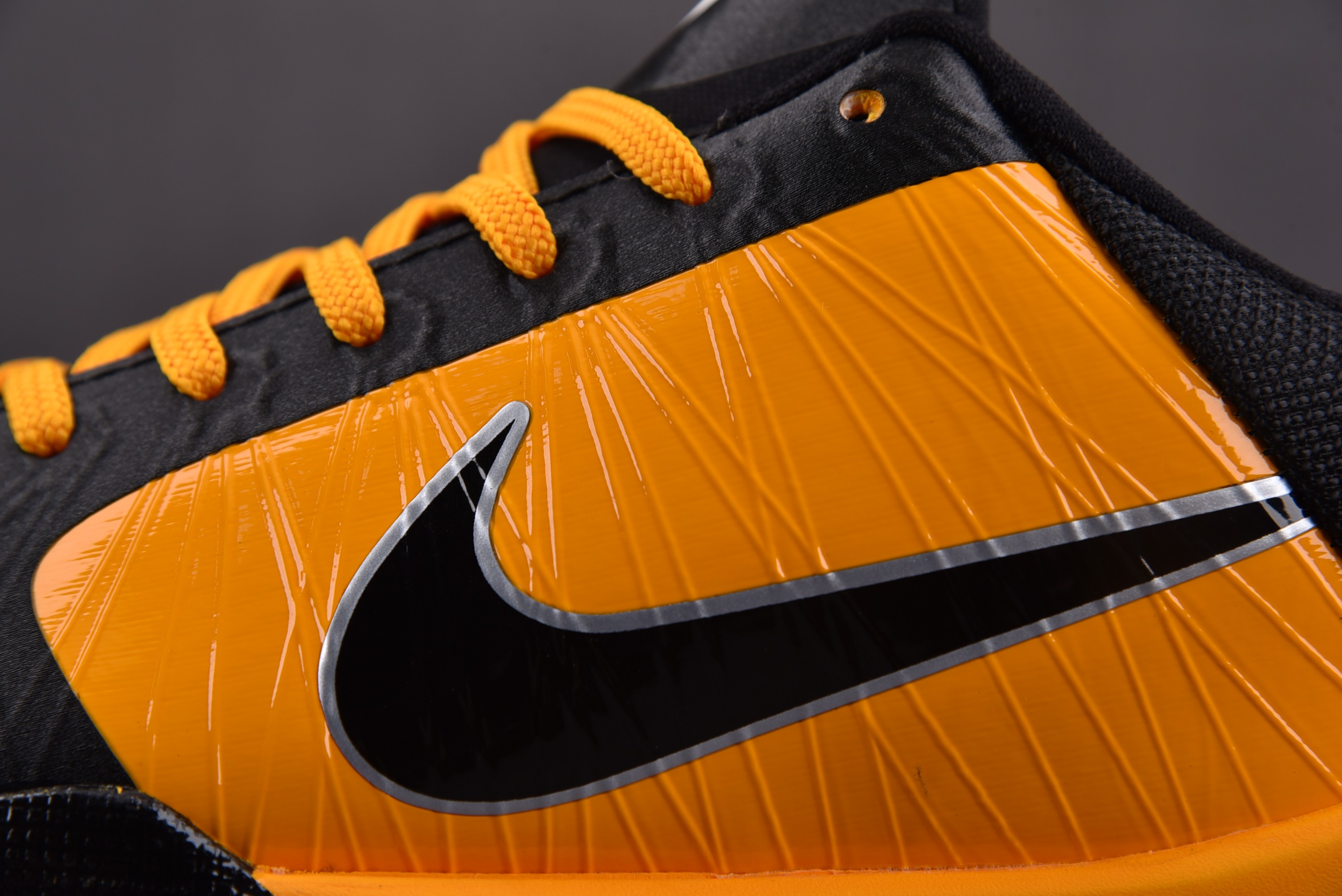 Nike Kobe 5 Protro Bruce Lee