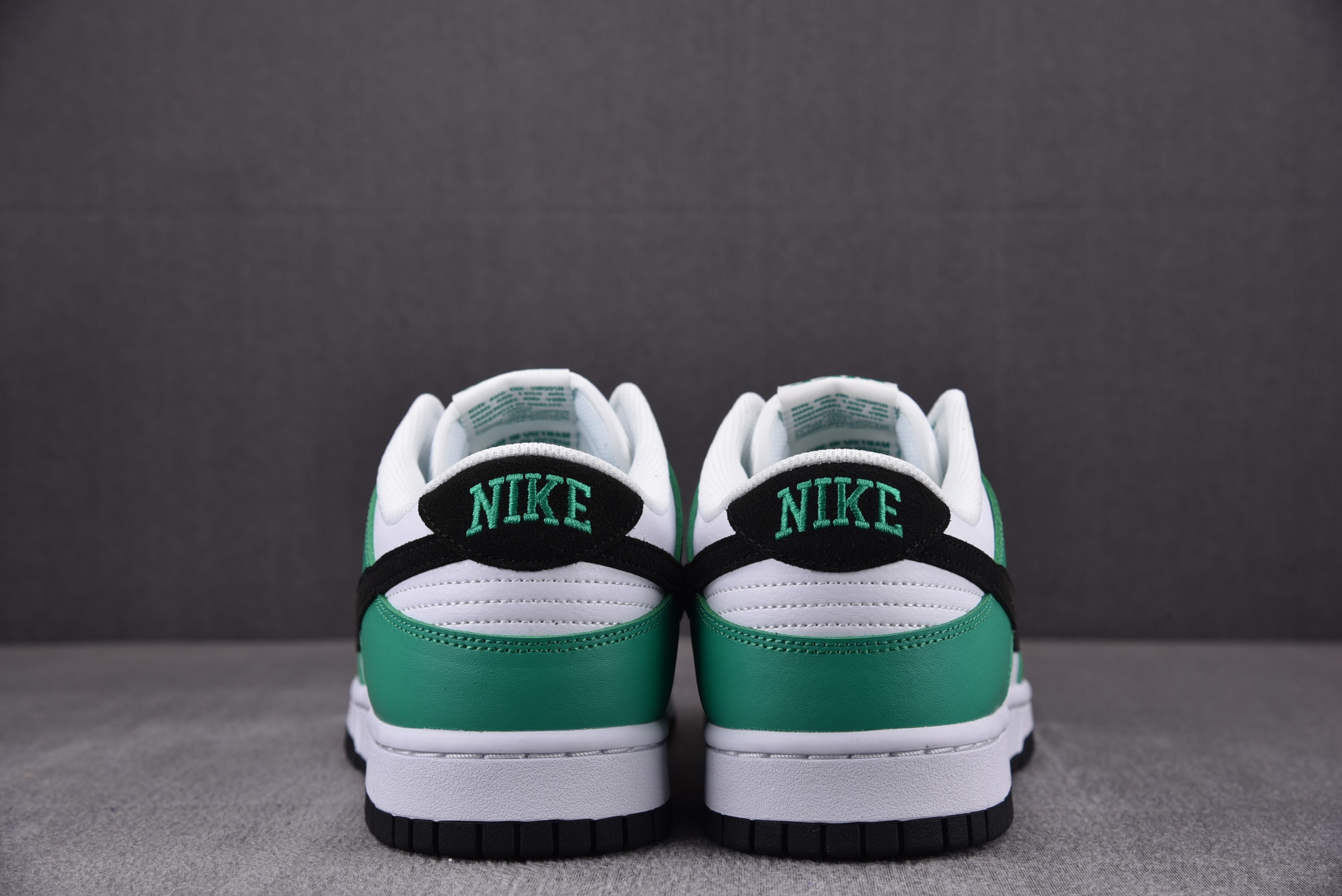 Nike Dunk Low Celtics