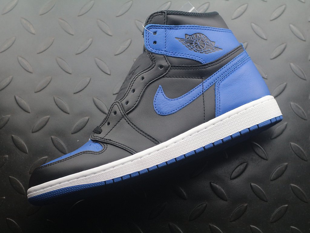 Jordan 1 Retro Black Royal Blue 2017