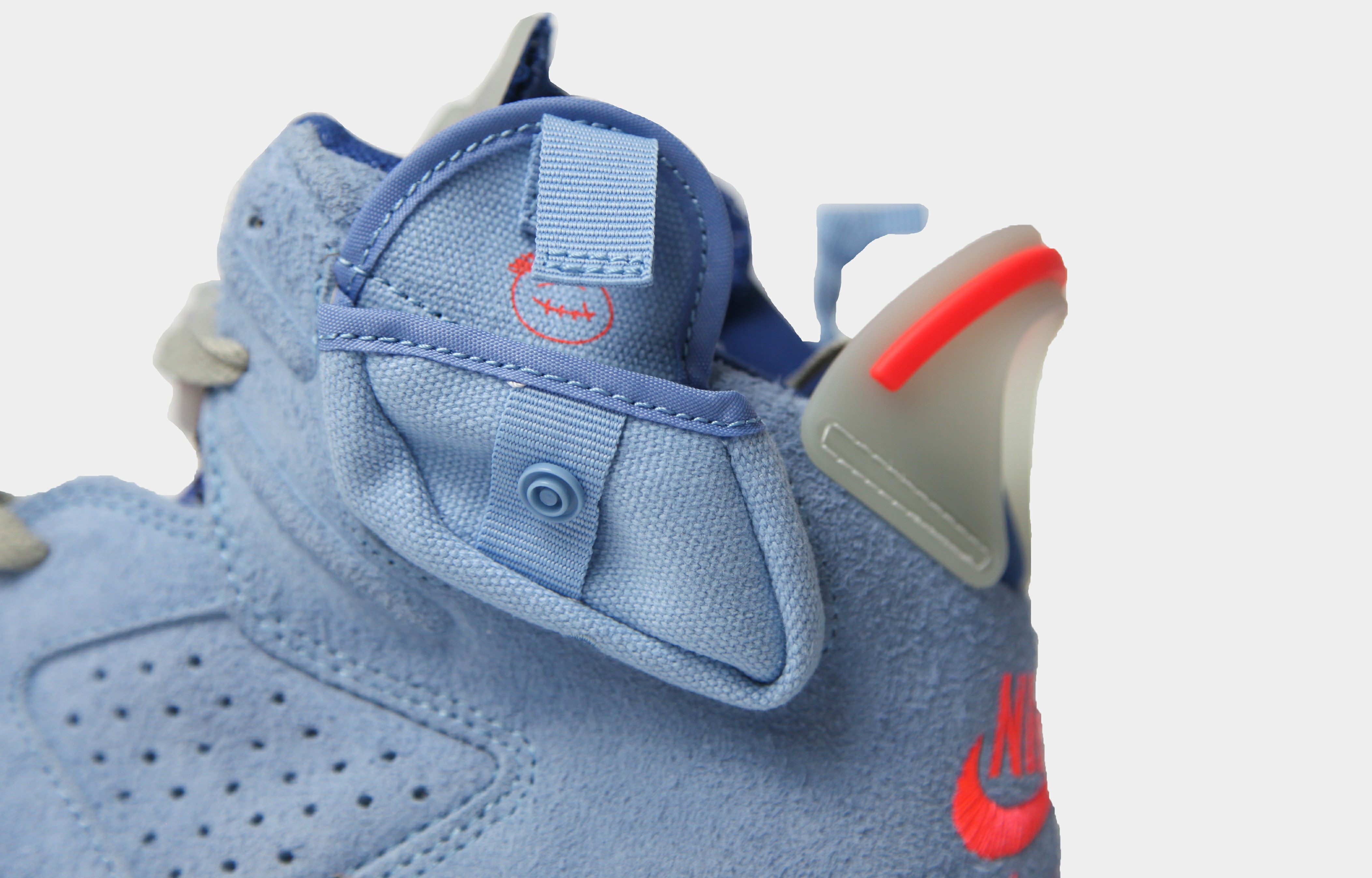 Jordan 6 Retro Travis Scott Houston Oilers