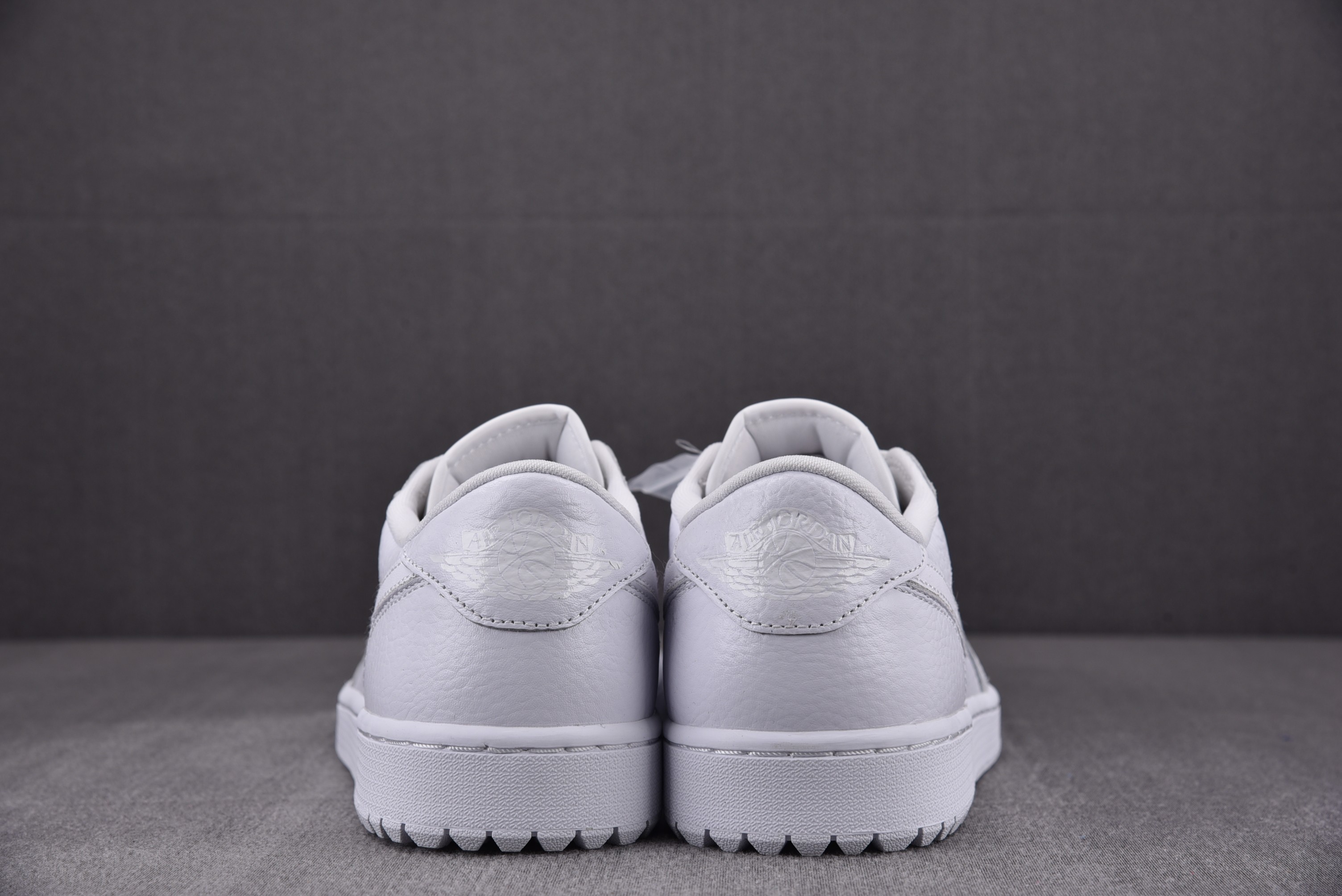 Jordan 1 Retro Low Golf Triple White