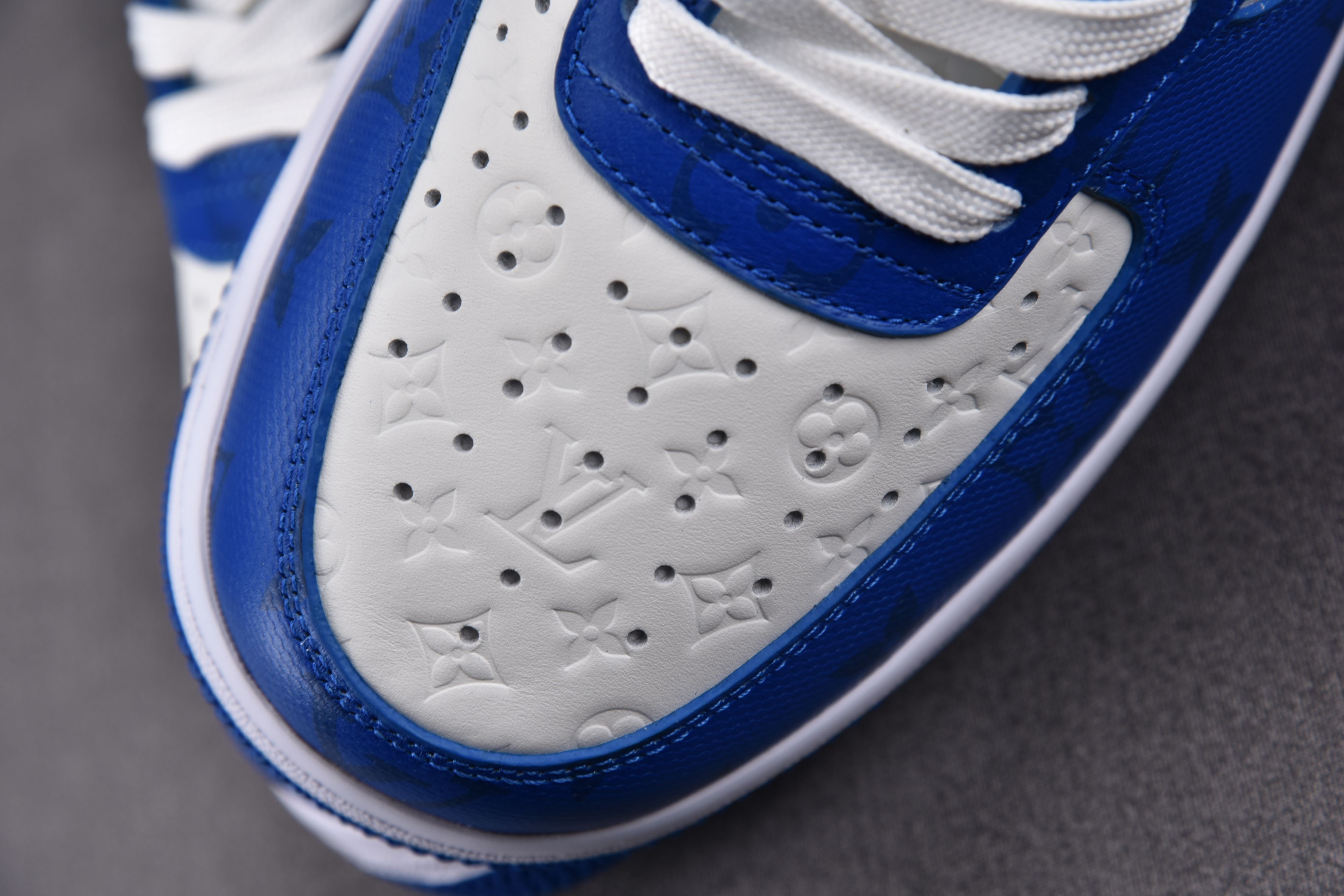 Louis Vuitton Nike Air Force 1 Low By Virgil Abloh White Royal