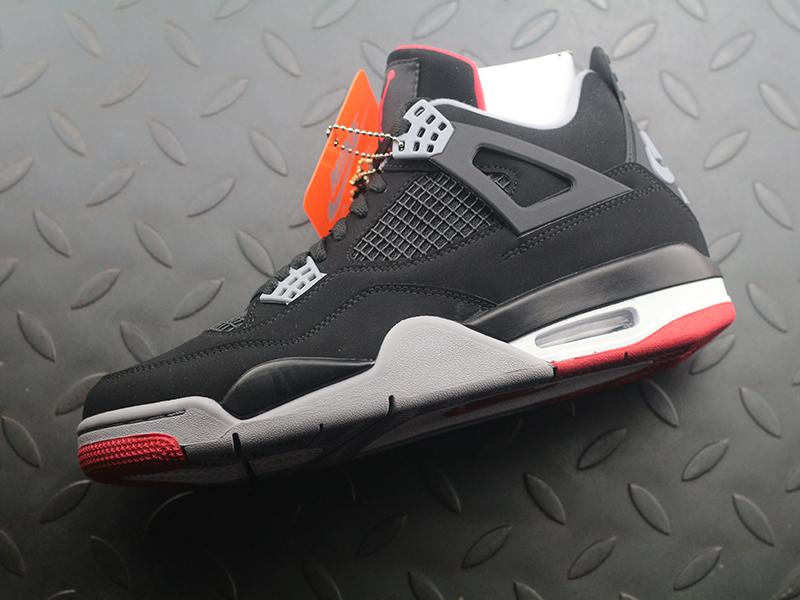 Air Jordan 4 Bred