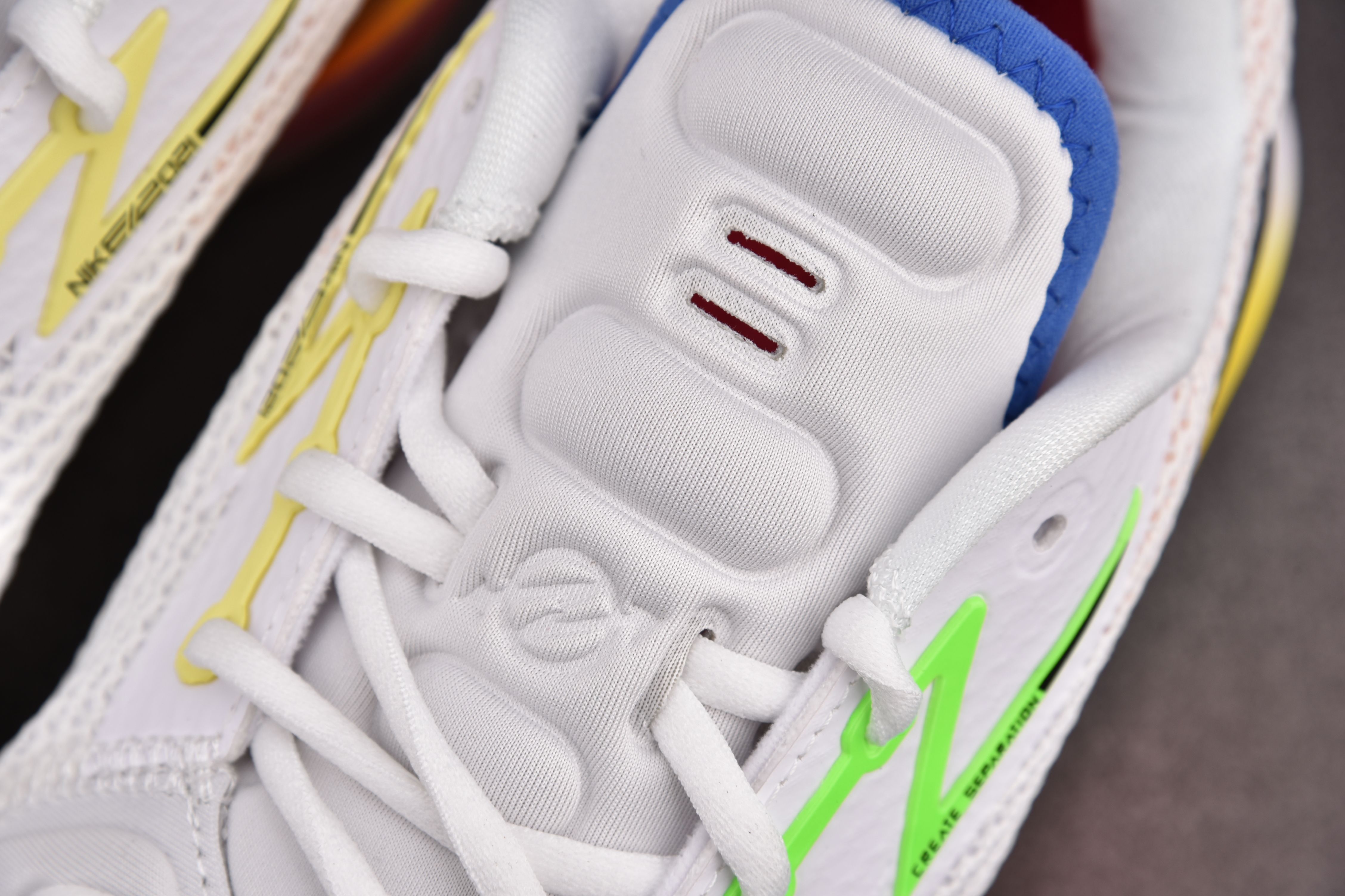 Nike Air Zoom G.T. Cut Ghost