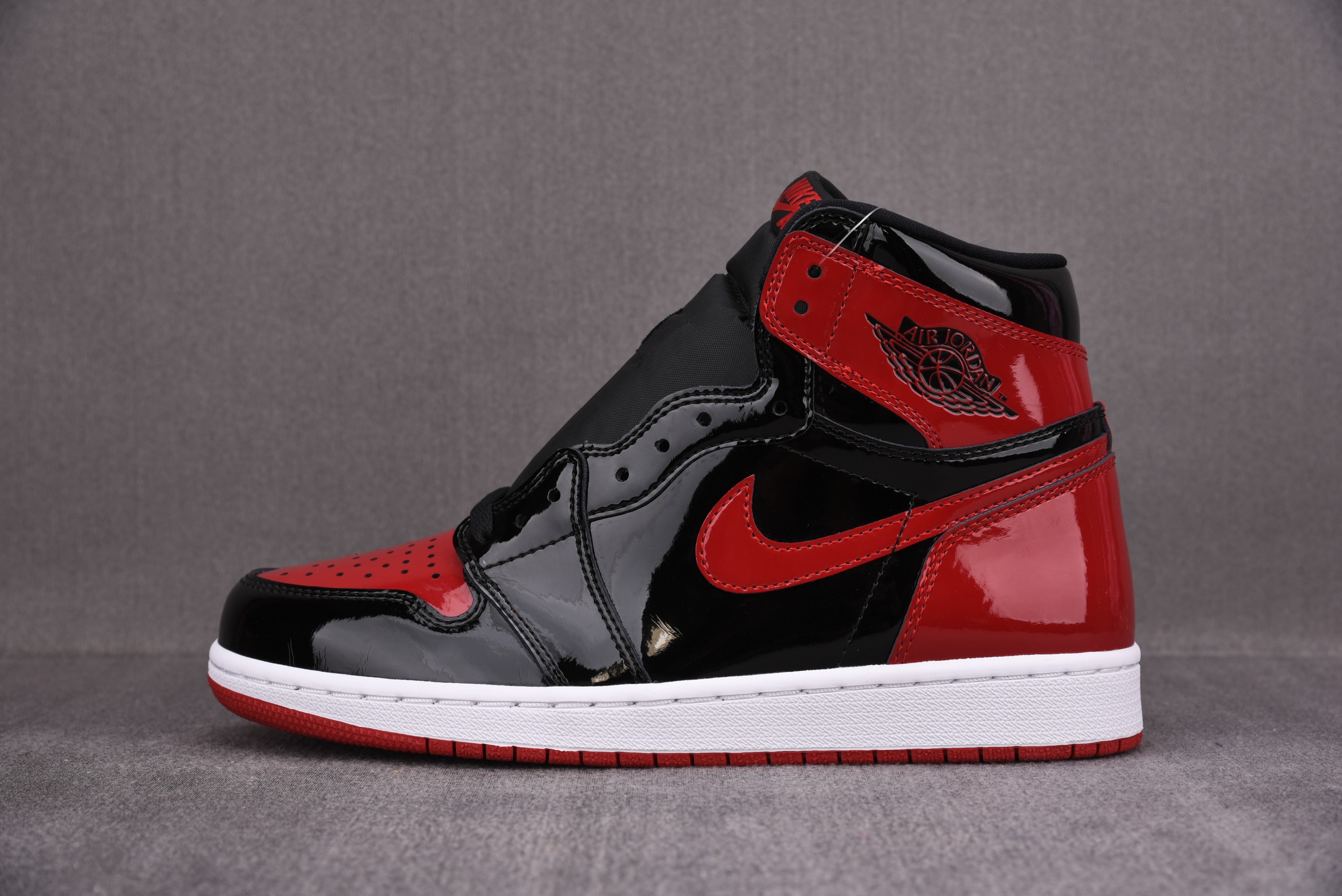 Jordan 1 Retro High OG Patent Bred