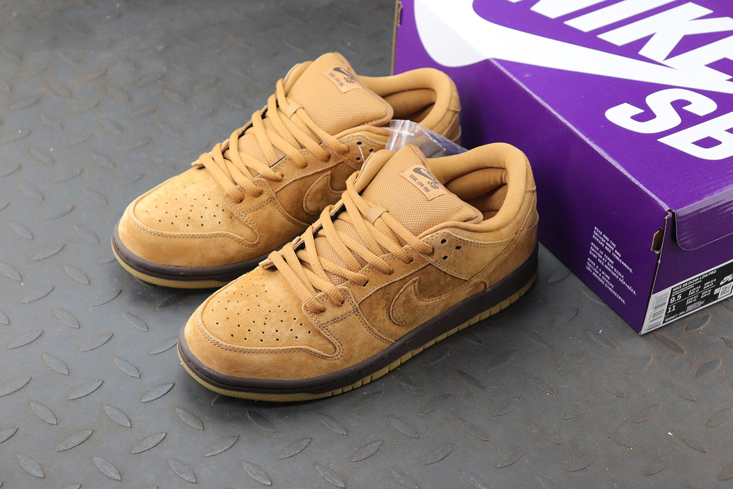 Nike SB Dunk Low Wheat Mocha