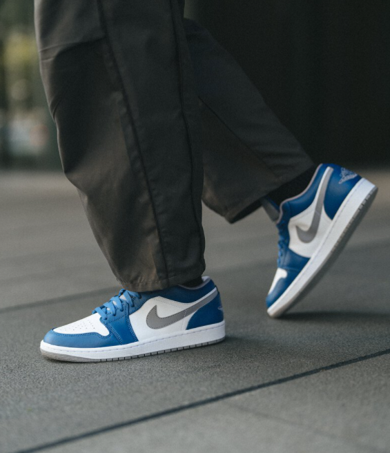 Jordan 1 Low True Blue