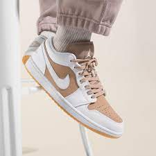 Jordan 1 Low Hemp White