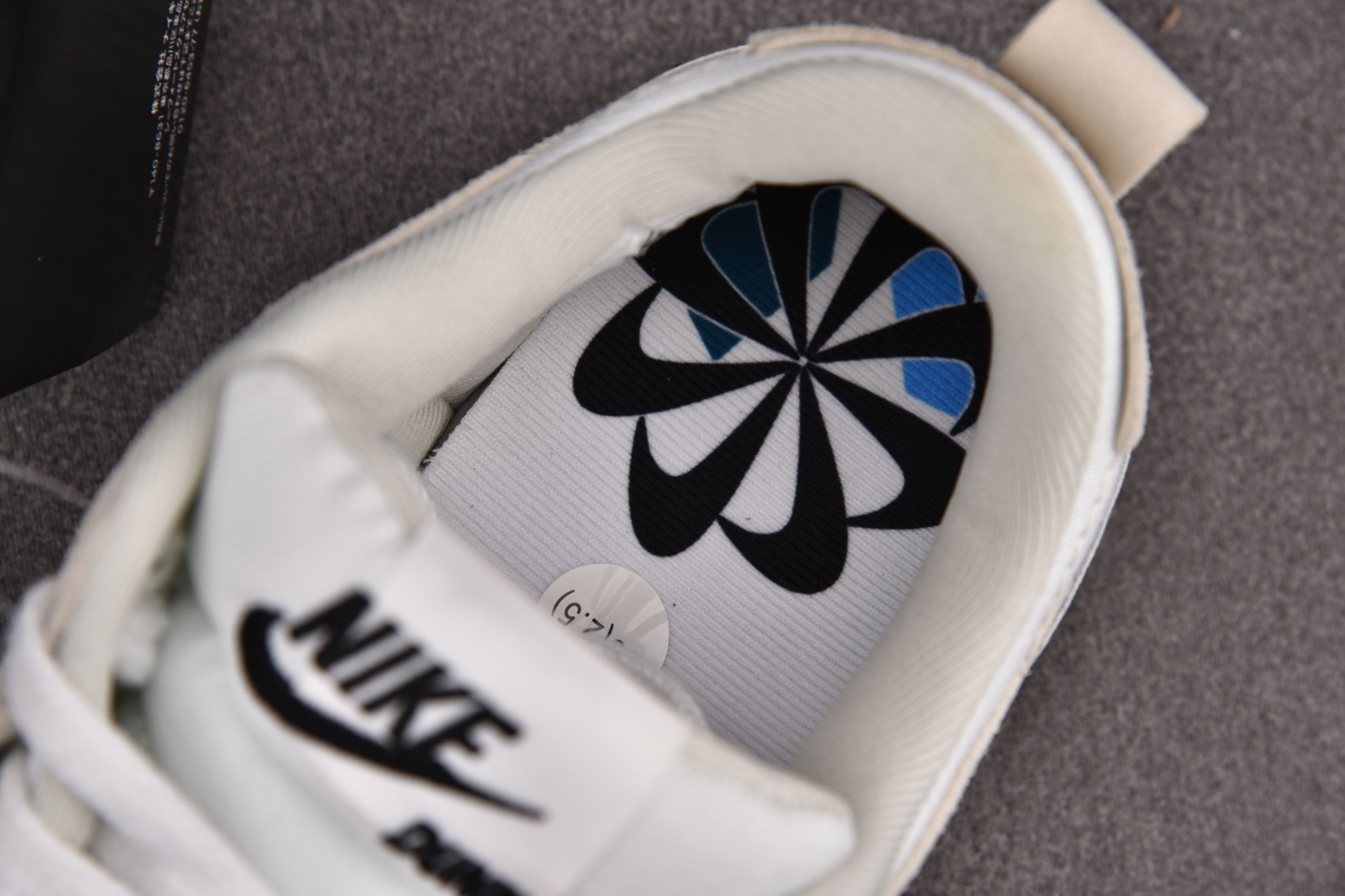 Nike Dunk Low Disrupt 2 Pale Ivory Black (Women Size!!)