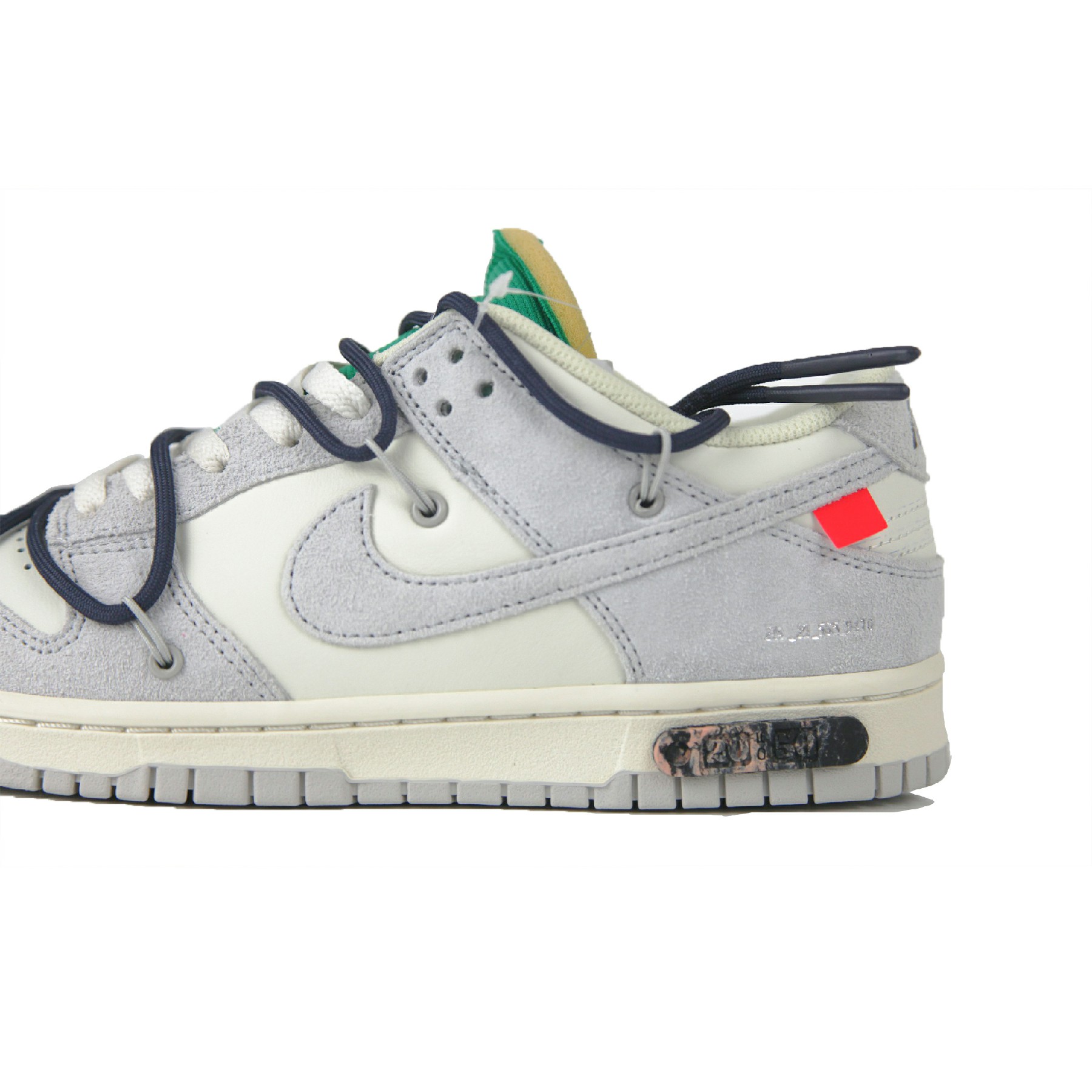 Nike Dunk Low   Lot 20