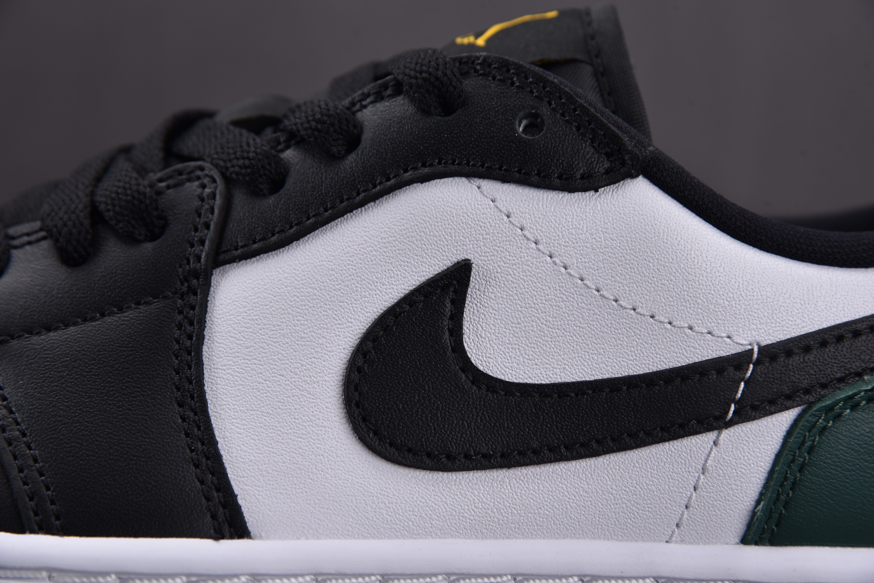 Air Jordan 1 Low Golf Noble Green