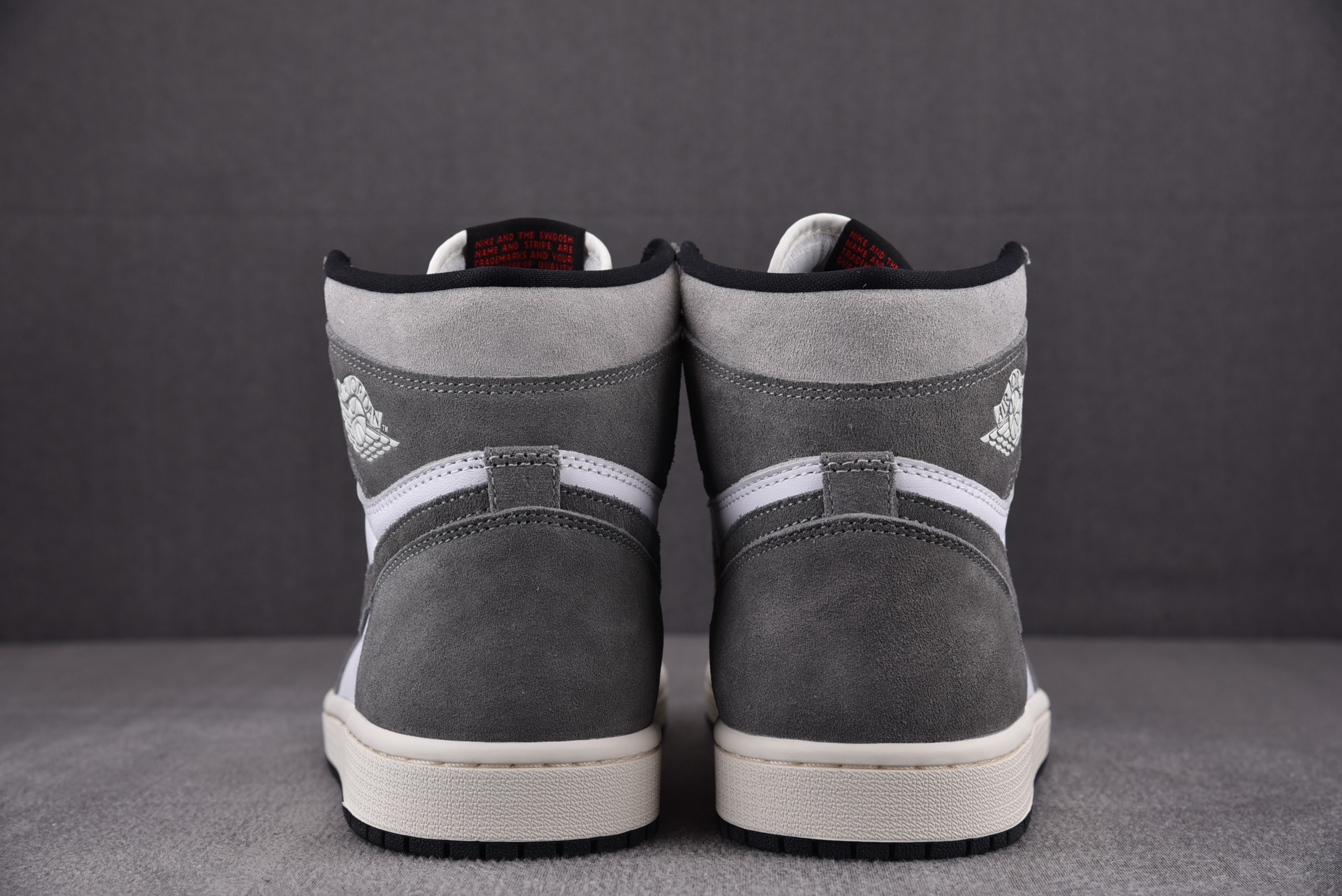 Jordan 1 Retro High OG Washed Black