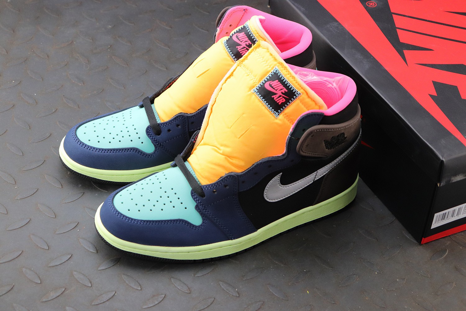 Jordan 1 Retro High Tokyo Bio Hack