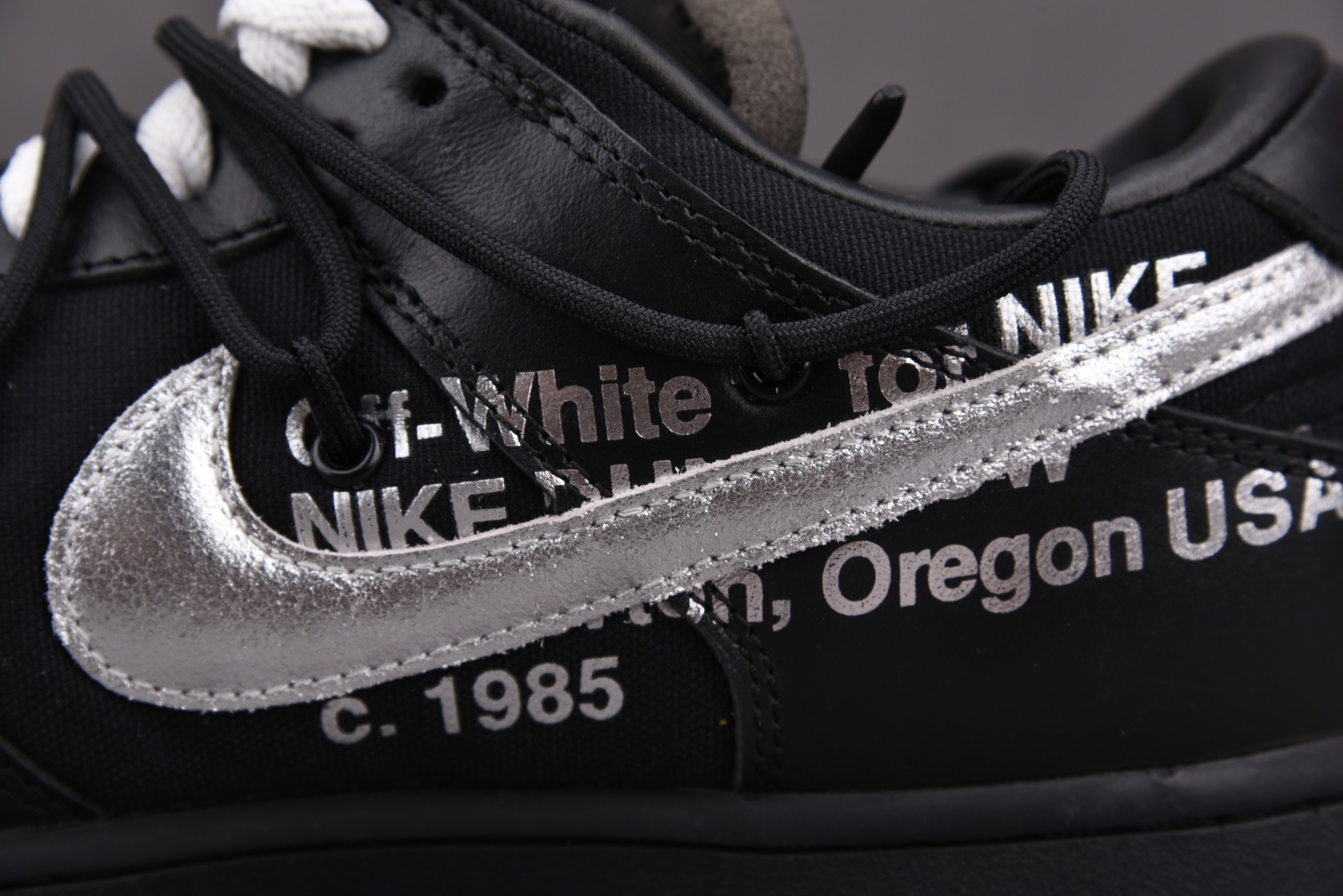 Nike Dunk Low   Lot 50