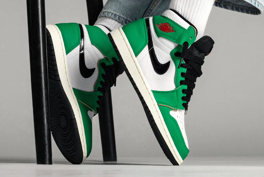 Jordan 1 Retro High Lucky Green