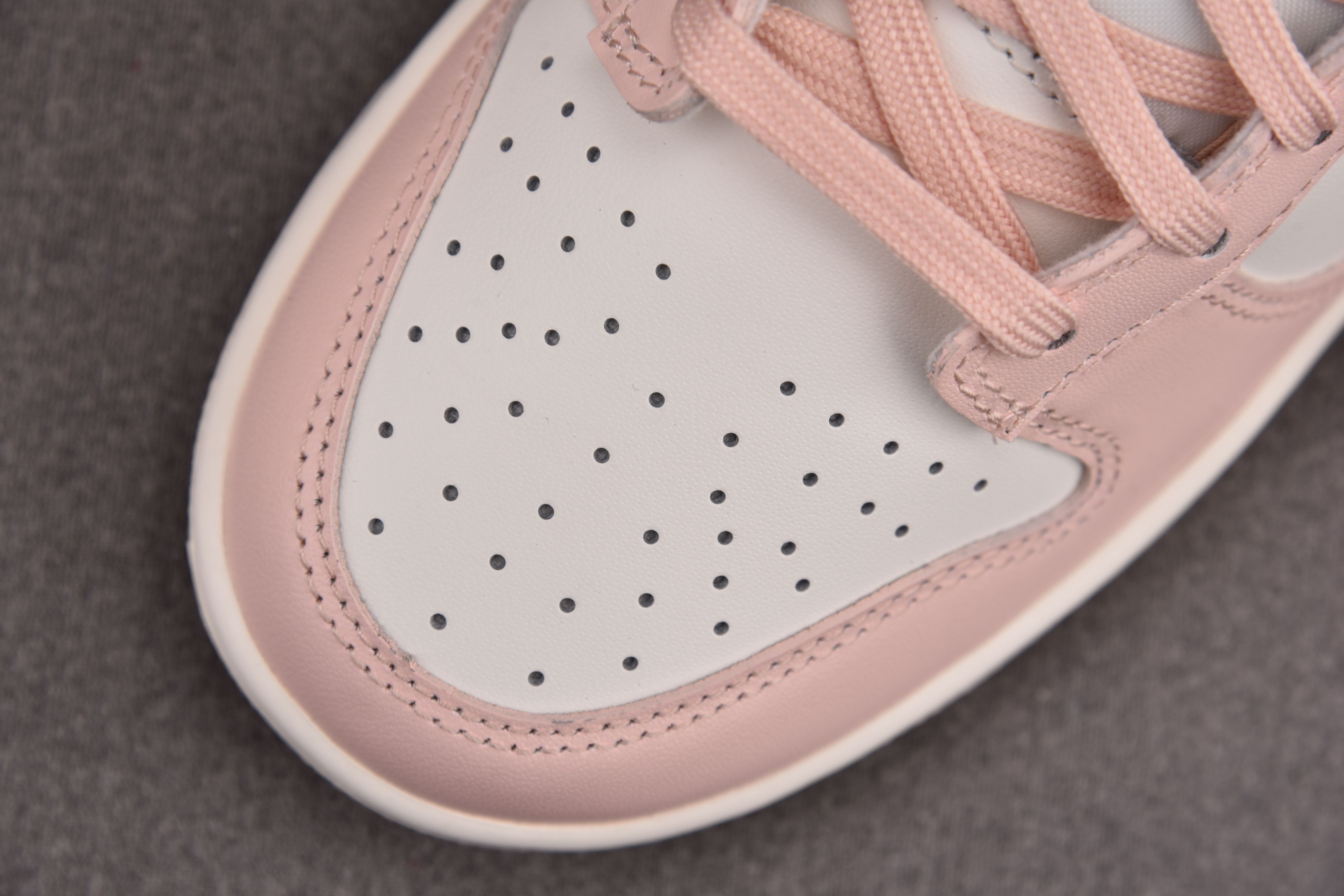 Nike Dunk Low Orange Pearl (Women Size!!)