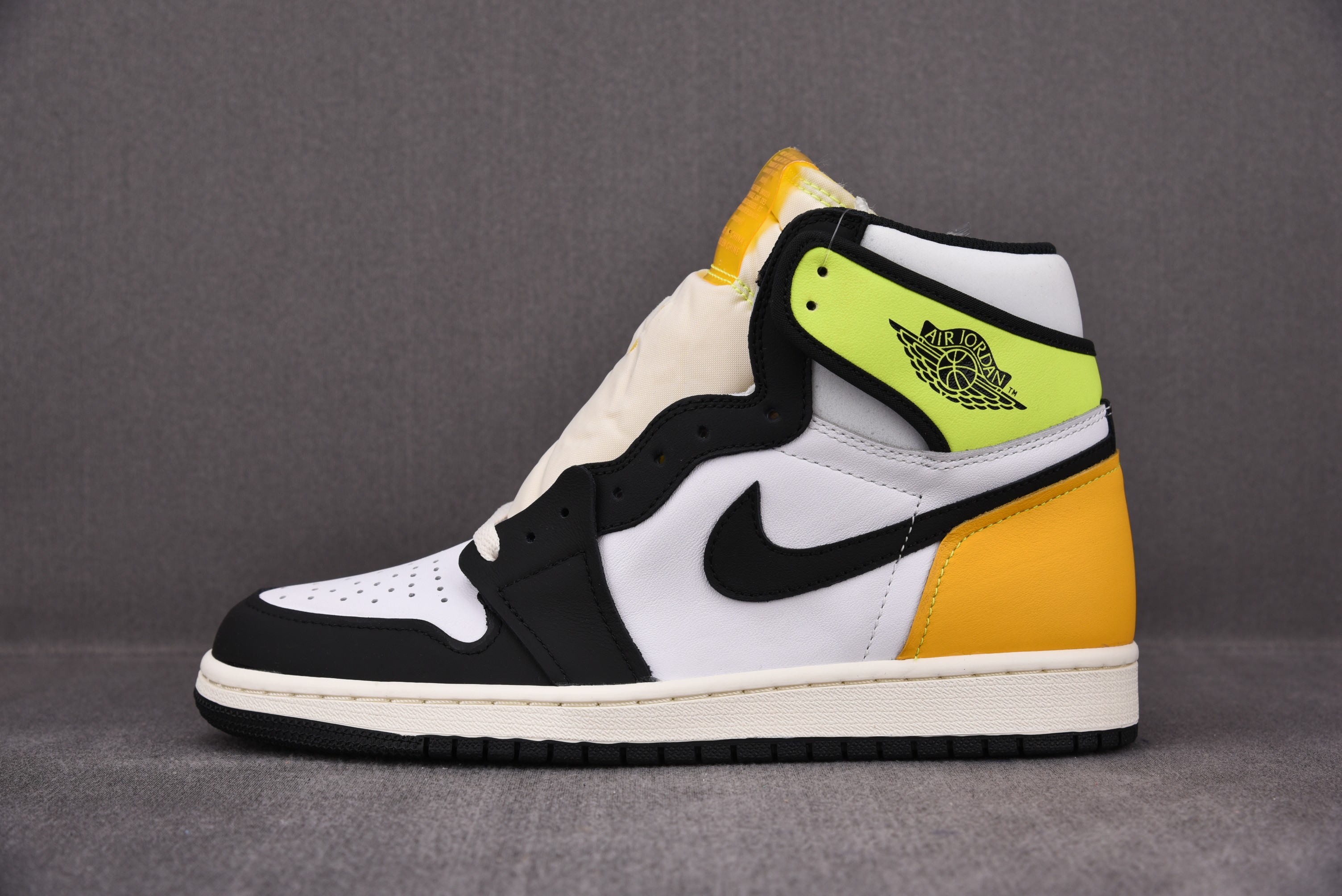 Jordan 1 Retro High White Black Volt University Gold