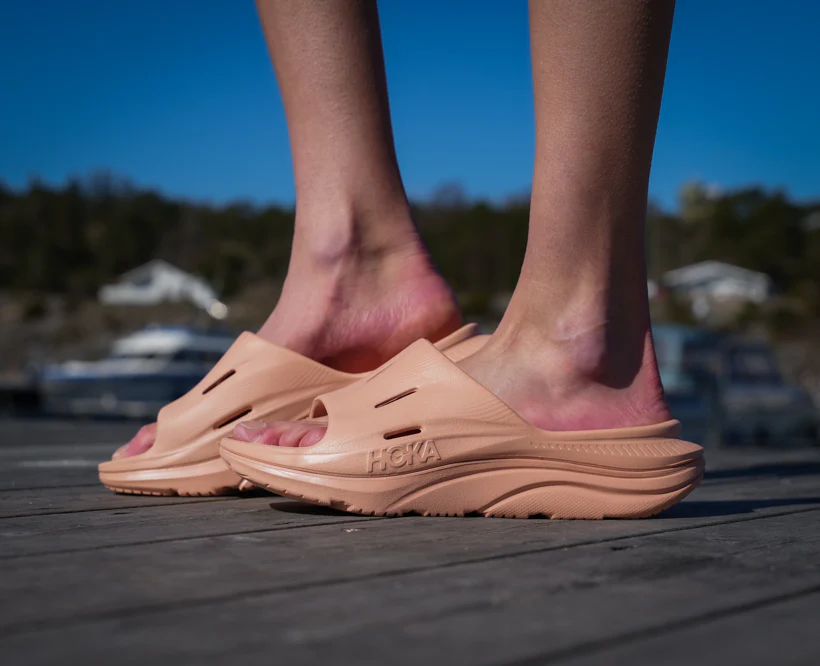 Hoka U ORA RECOVERY SLIDE 3 Sandstone / Sandstone