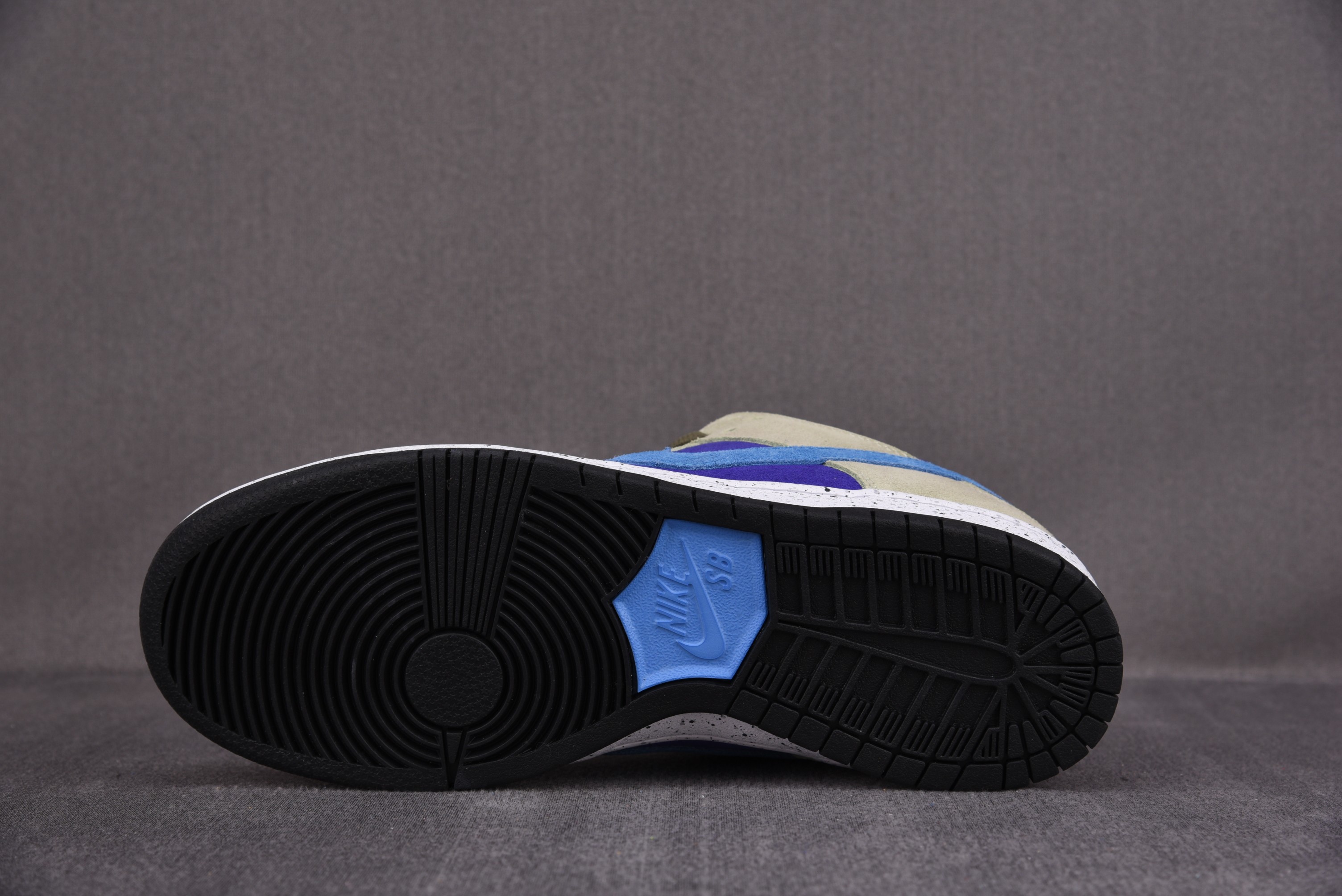 Nike Dunk Low SB ACG Celadon