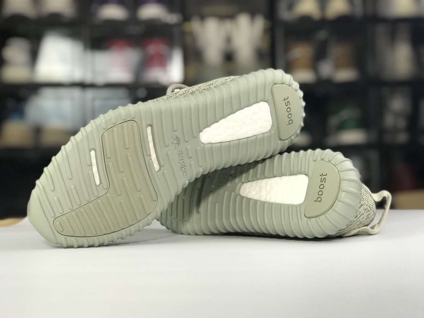 adidas Yeezy Boost 350 Moonrock